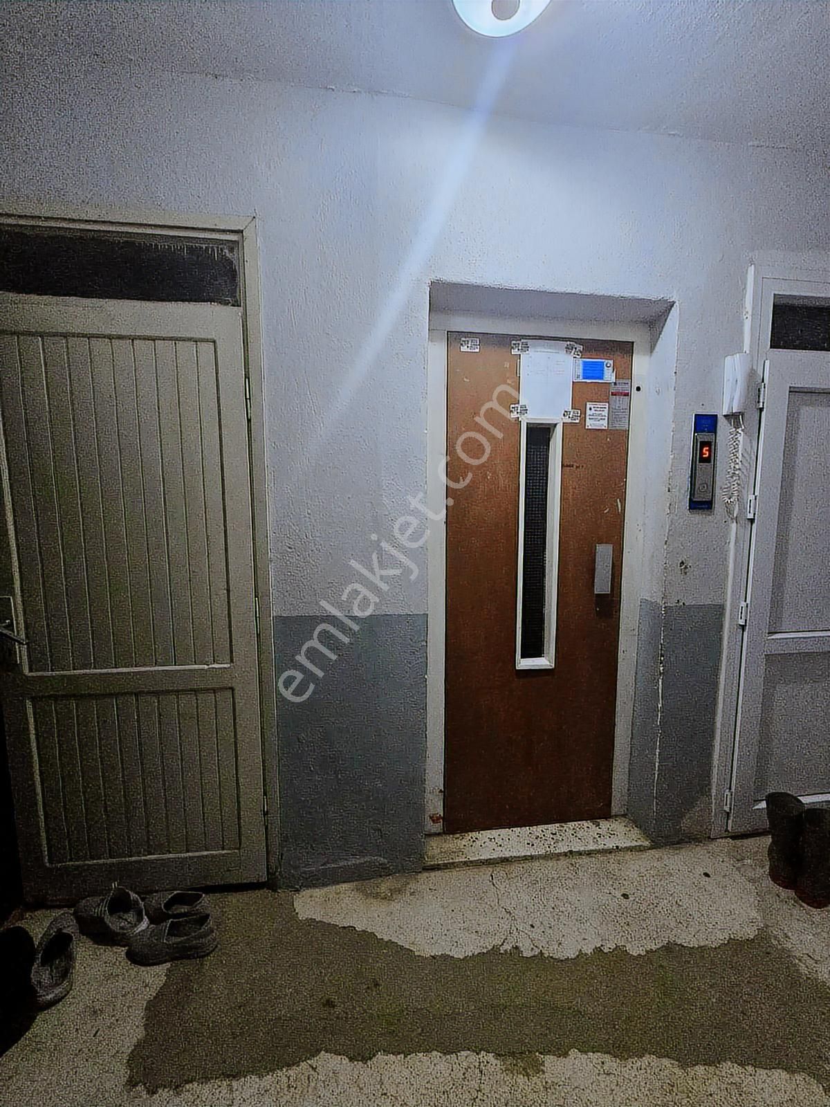 Satılık Gökçepınarda 3+1 160m2 Doğalgazlı Geniş Fırsat Daire - Görsel 15