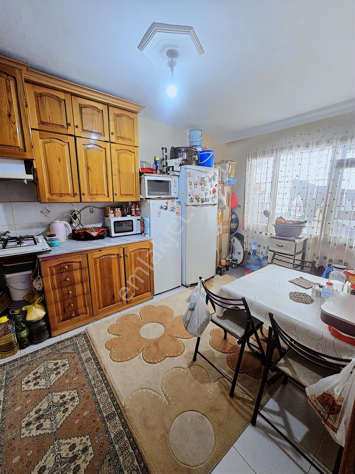 Satılık Sağlıkta 3+1 140m2 Doğalgazlı Kombili Zemin Kat Daire - Görsel 2