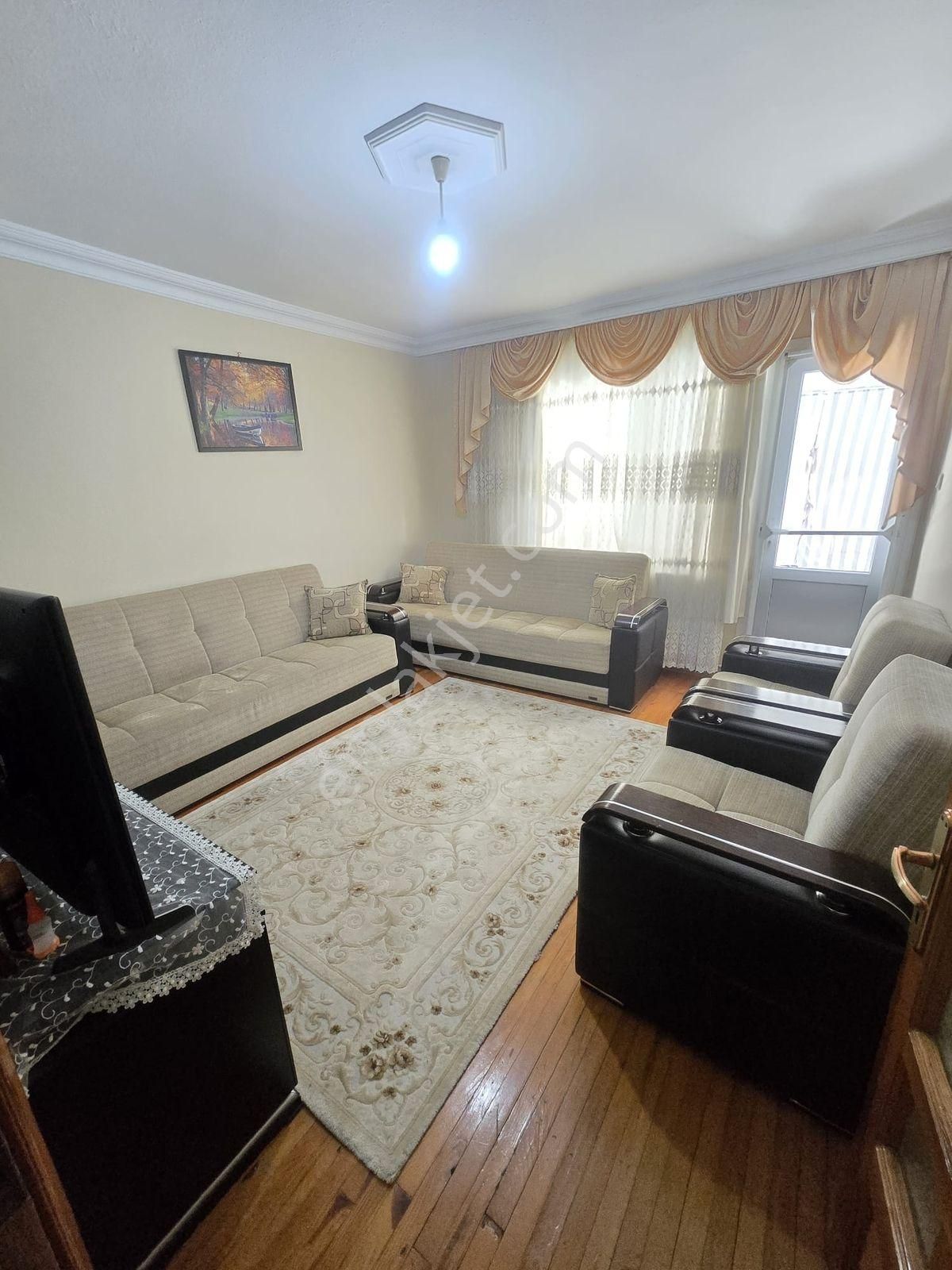 Satılık Sağlıkta 3+1 140m2 Doğalgazlı Kombili Zemin Kat Daire - Görsel 5