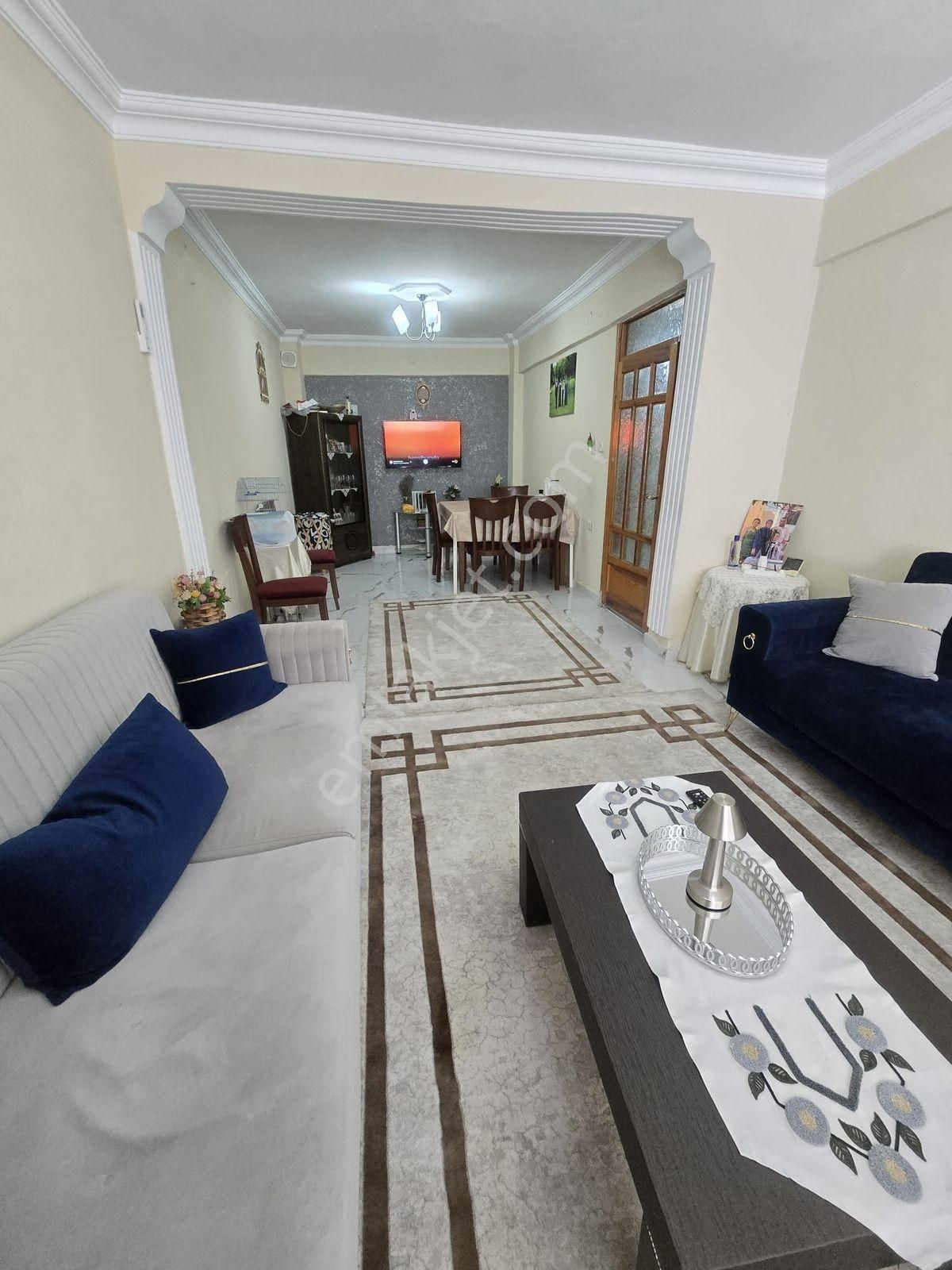 Satılık Sağlıkta 3+1 140m2 Doğalgazlı Kombili Zemin Kat Daire - Görsel 3