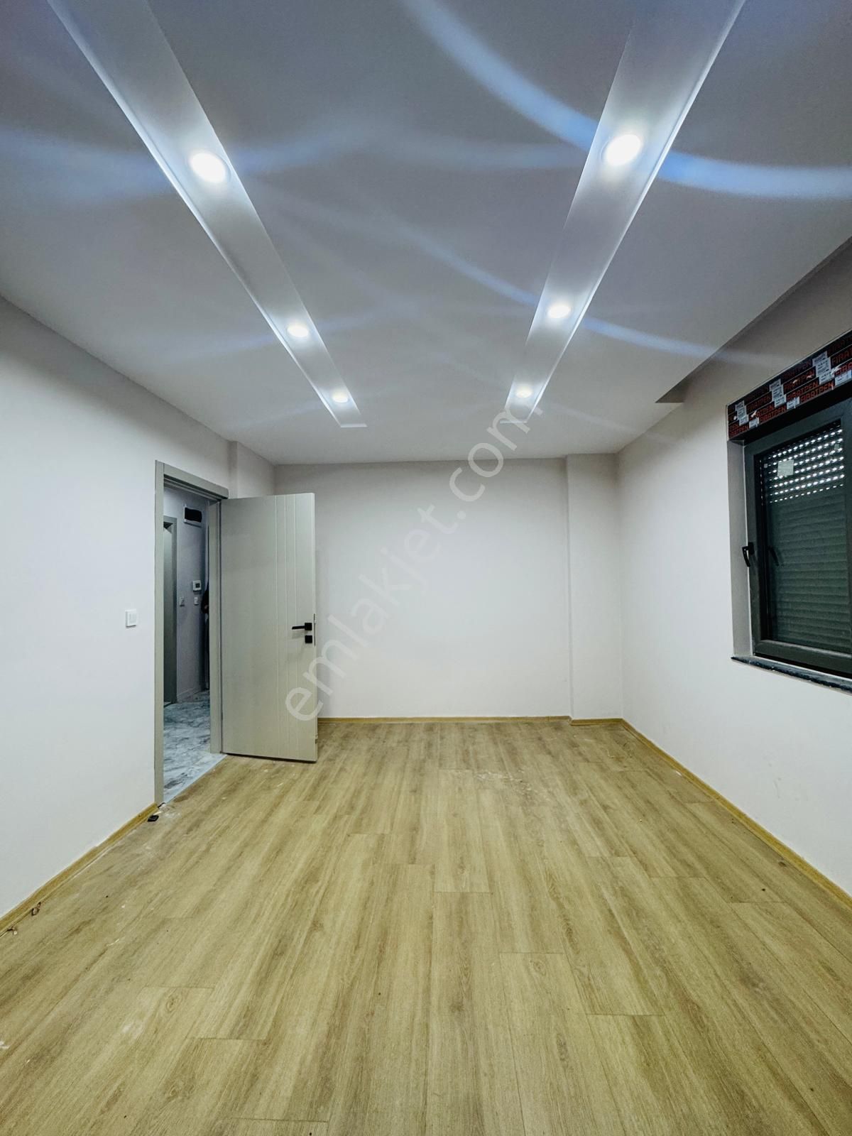 Düden Şelalesi Yakını Sıfır Ayrı Mutfak Geniş 1+1 - Görsel 9