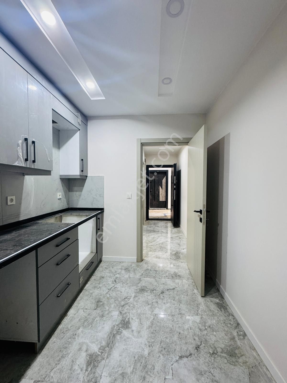 Düden Şelalesi Yakını Sıfır Ayrı Mutfak Geniş 1+1 - Görsel 5