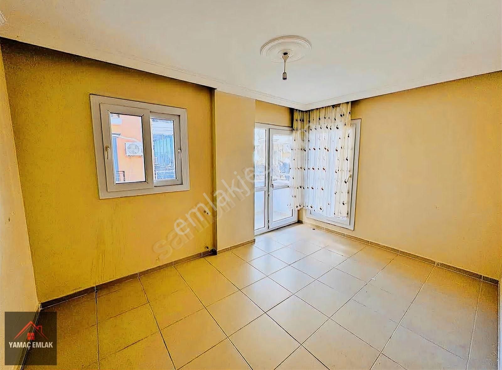 Efelerde Kiralık 2+1 Ayrı Mutfak Daire - Görsel 3