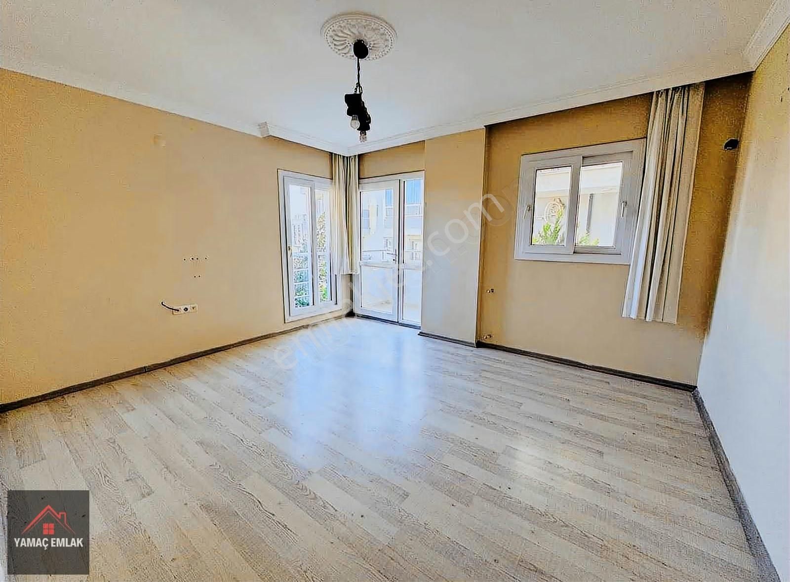 Efelerde Kiralık 2+1 Ayrı Mutfak Daire - Görsel 10