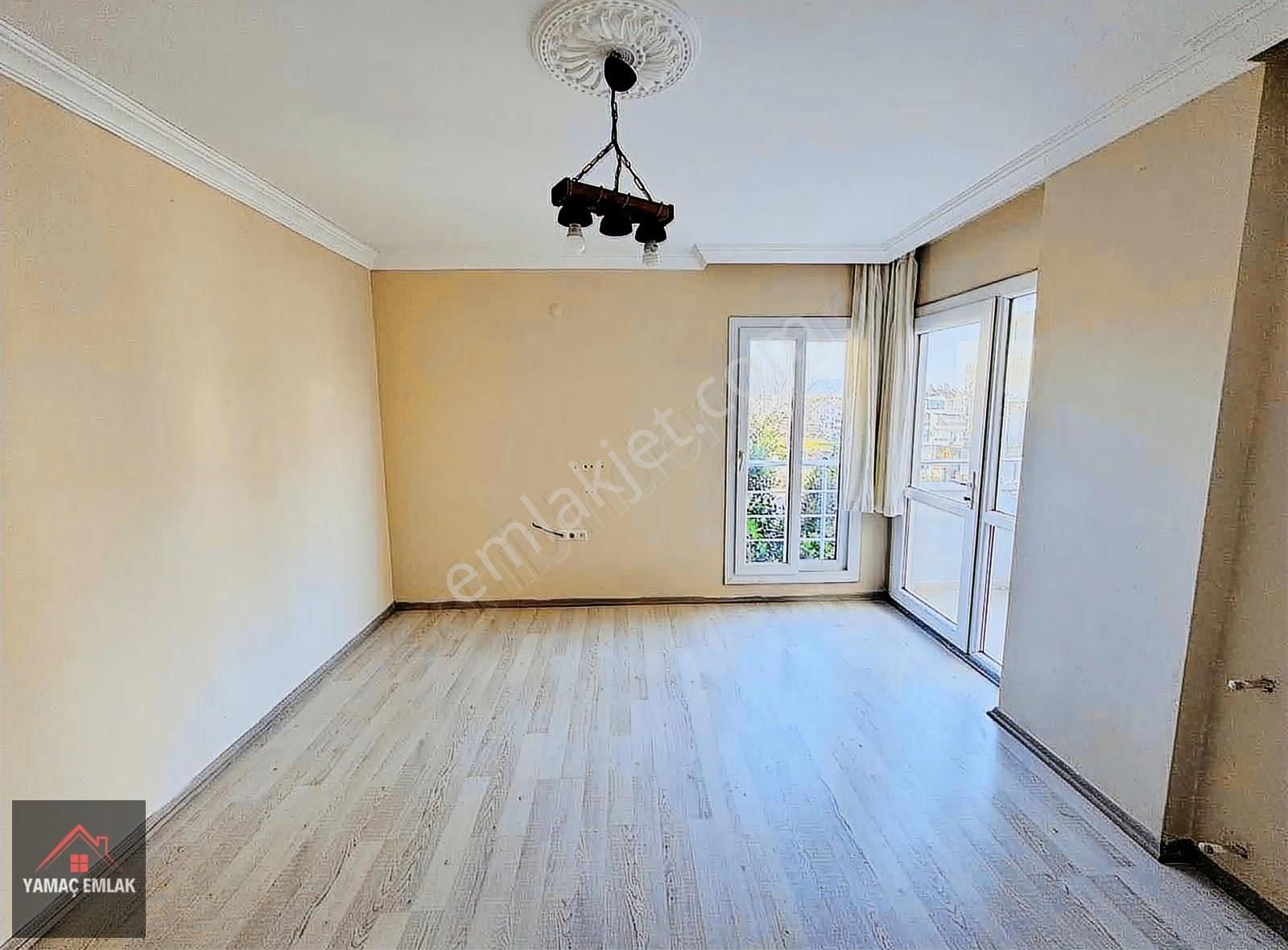 Efelerde Kiralık 2+1 Ayrı Mutfak Daire - Görsel 19