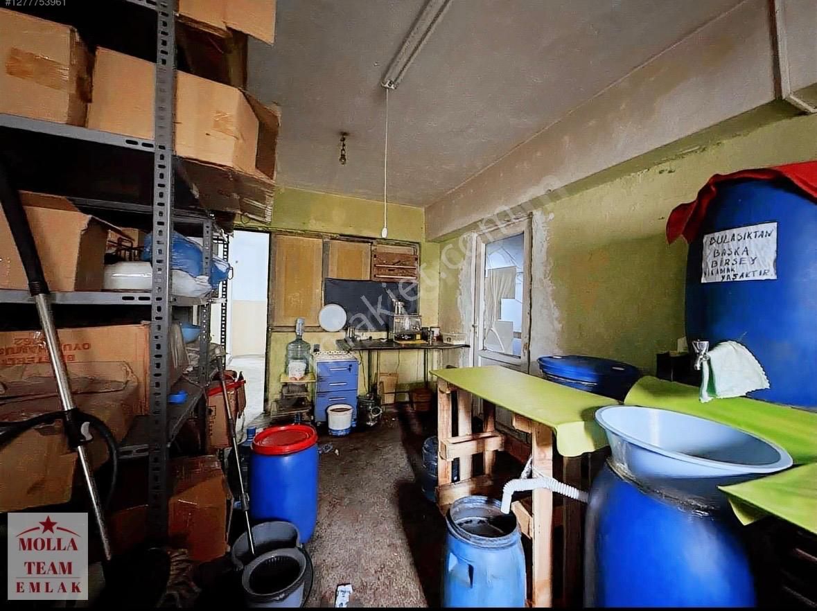 Bayrampaşa Cem İş Merkezin'de Satılık Dükkan - Görsel 3