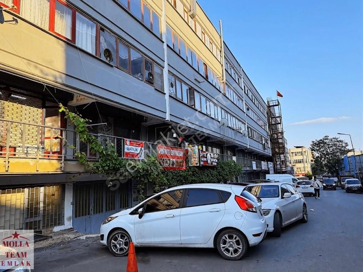 Bayrampaşa Cem İş Merkezin'de Satılık Dükkan - Görsel 8