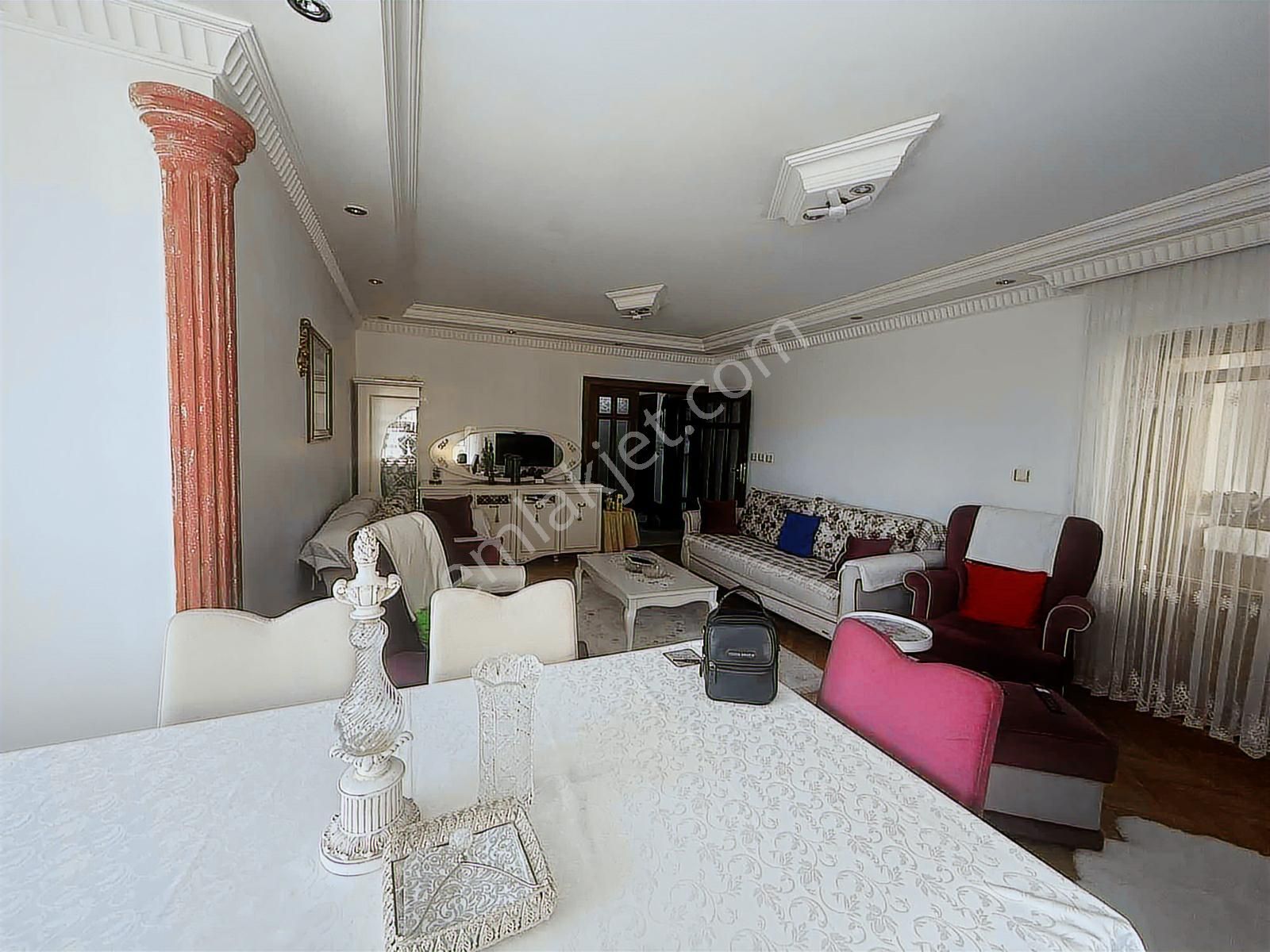 Eryaman'da Okul Ve Çarşı Yanı Kombili 3+1 Satılık Daire - Görsel 2