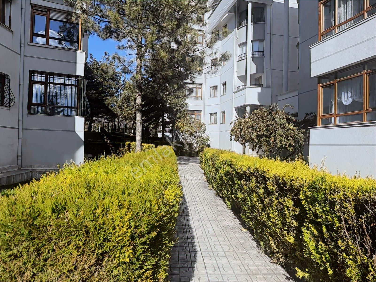Eryaman'da Okul Ve Çarşı Yanı Kombili 3+1 Satılık Daire - Görsel 12