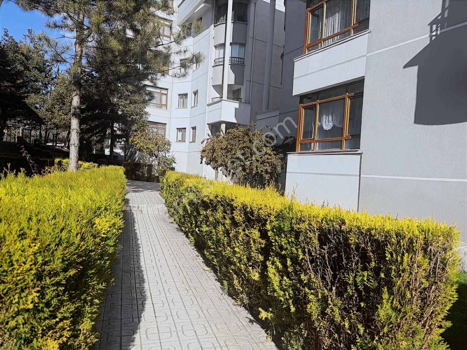 Eryaman'da Okul Ve Çarşı Yanı Kombili 3+1 Satılık Daire - Görsel 13