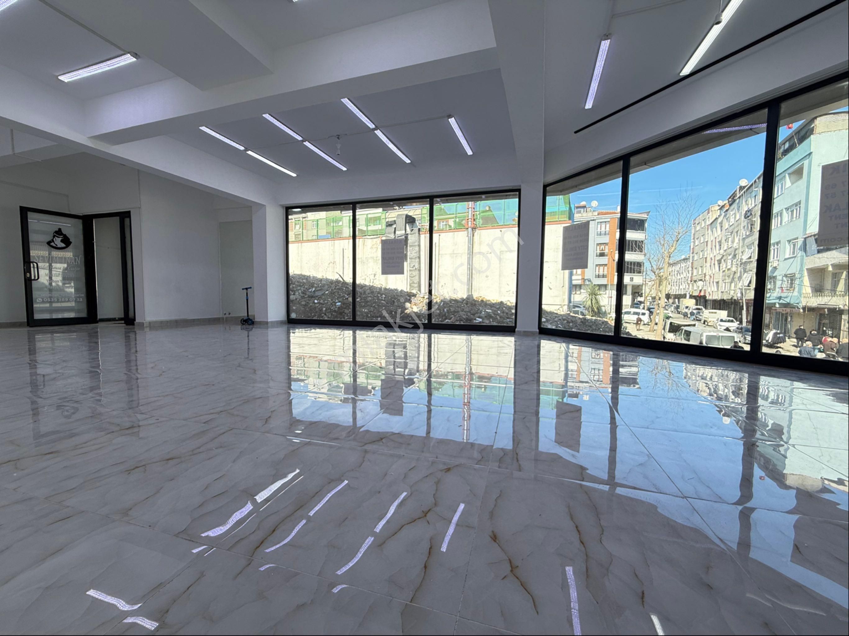 Cıty Emlaktan Oruçreis Mah Albayrak Cad 95 M2 Kiralık Dükkan - Görsel 11
