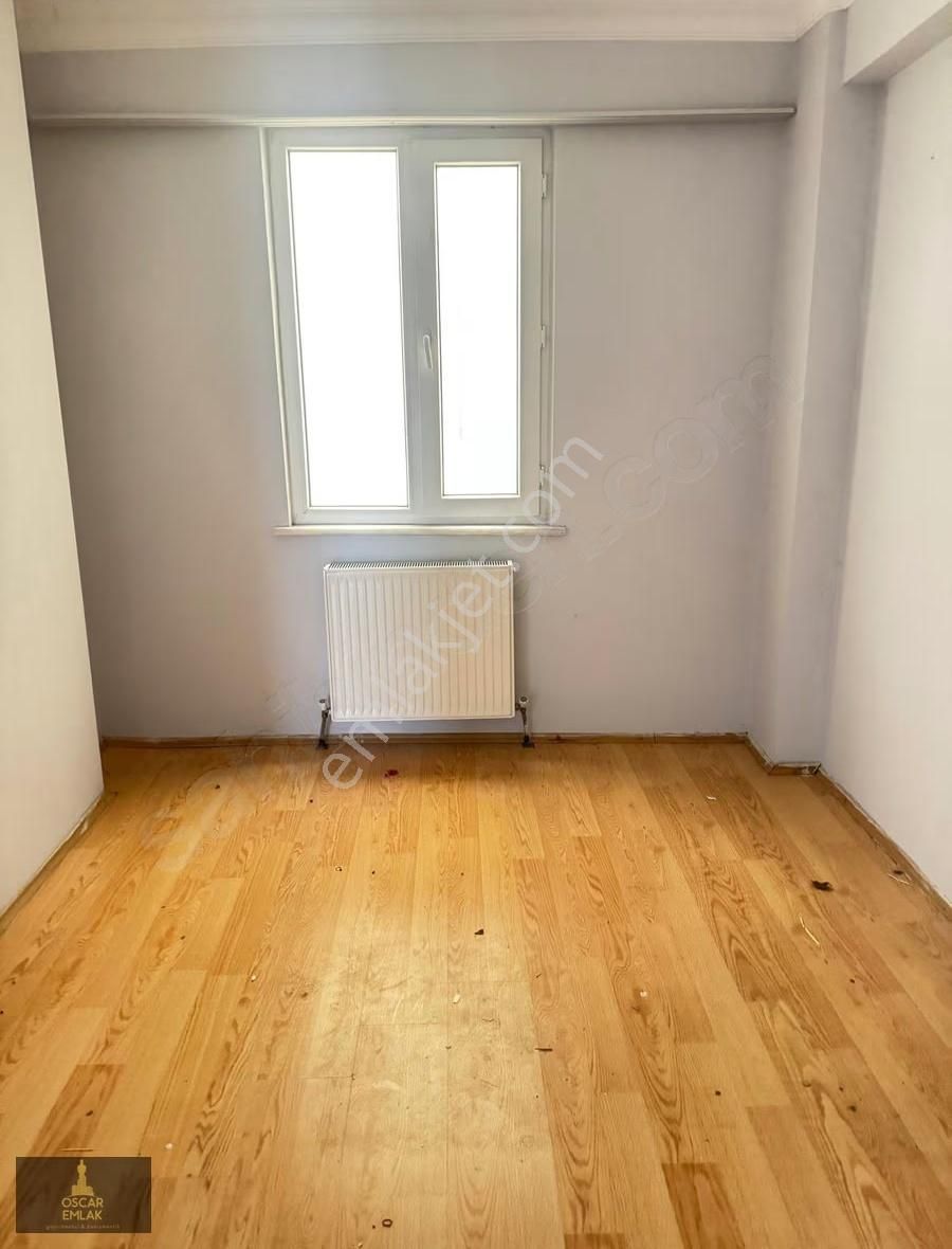 Oscar'dan Kumlubel'de Tramvay Yakını Ara Kat Geniş 1+1 - Görsel 13