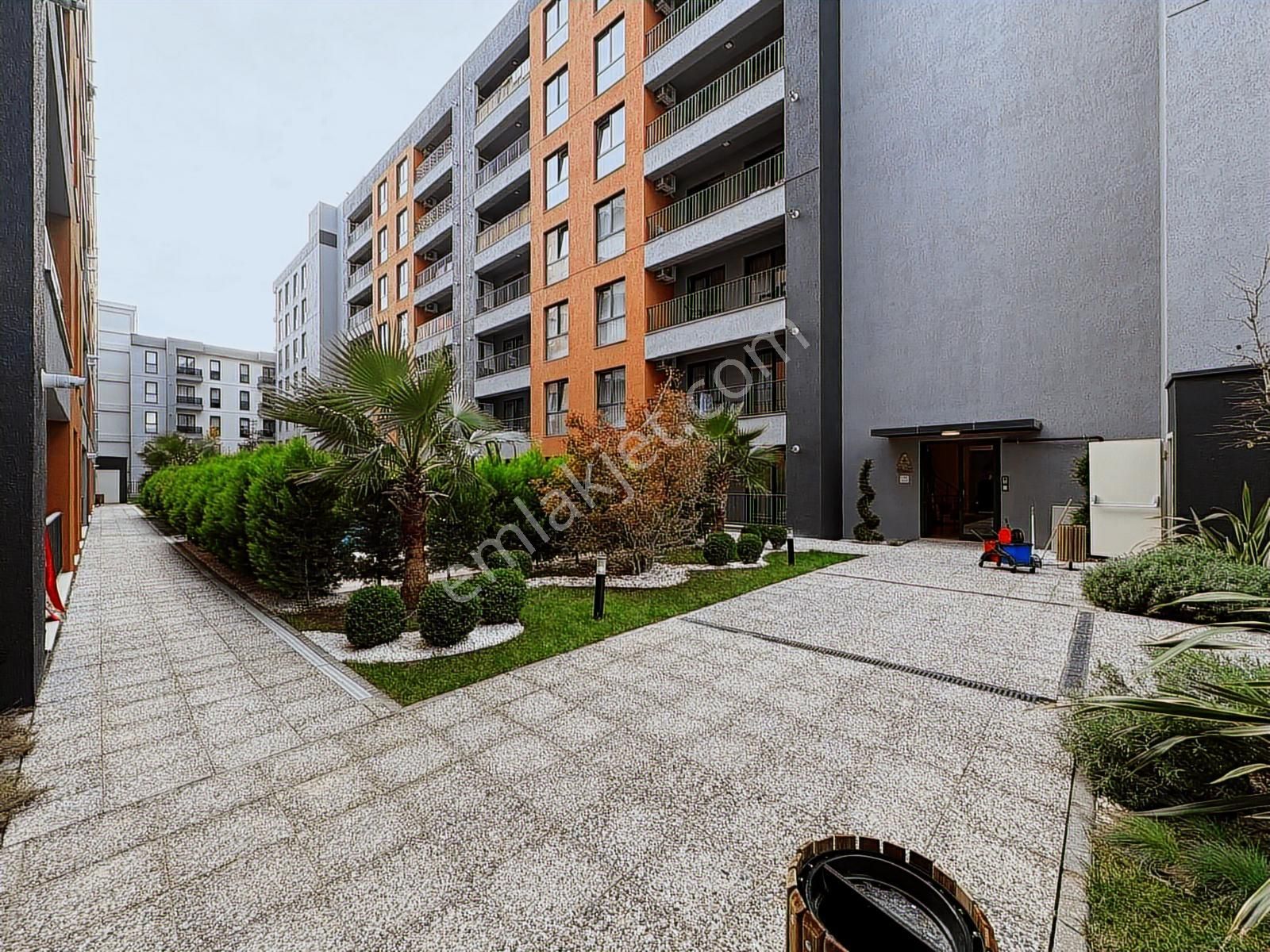 Görükle'de Havuzlu 7/24 Güvenlikli Full Eşyalı 2+1 Kiralık Daire - Görsel 33