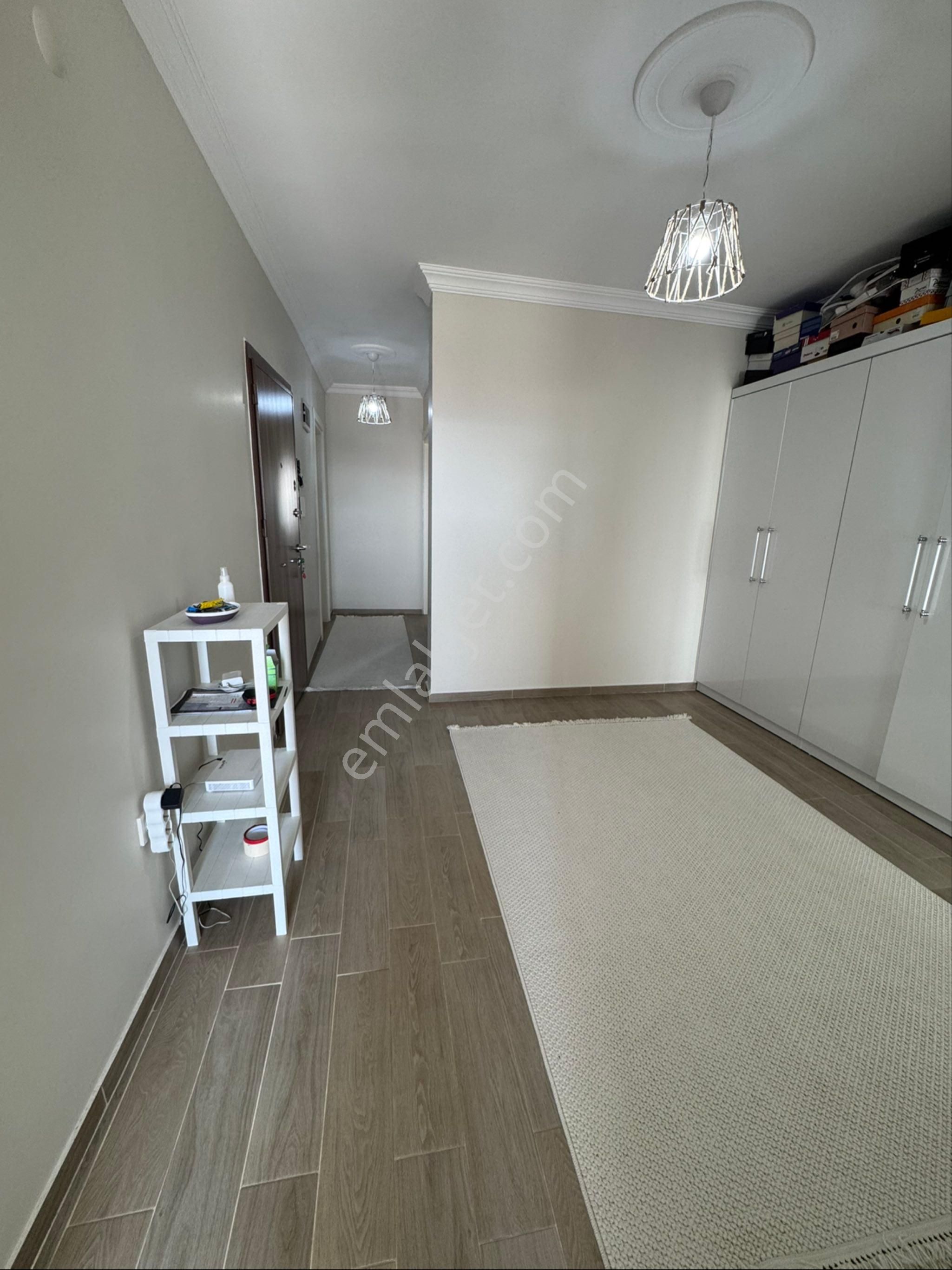 Akyüz Emlaktan Buca Yiğitler Mah. 2+1 Kiralık 120 M2 Daire - Görsel 25