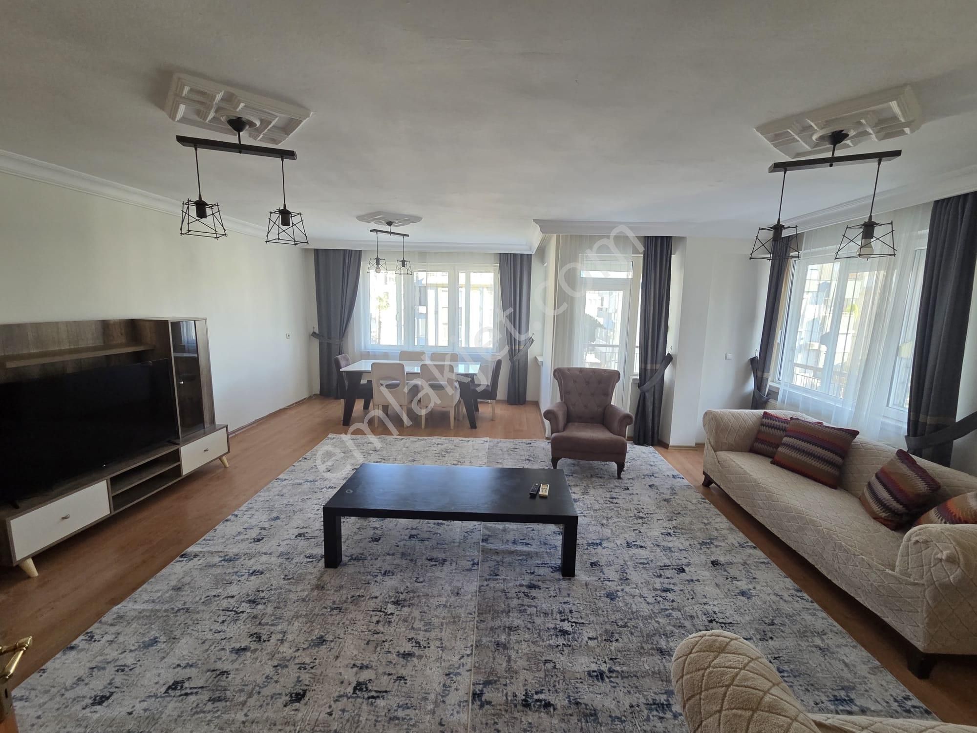 Konyaaltı Liman Mah Kiralık Temiz Eşyalı 3+1 Daire Denize 4oo Mt - Görsel 4