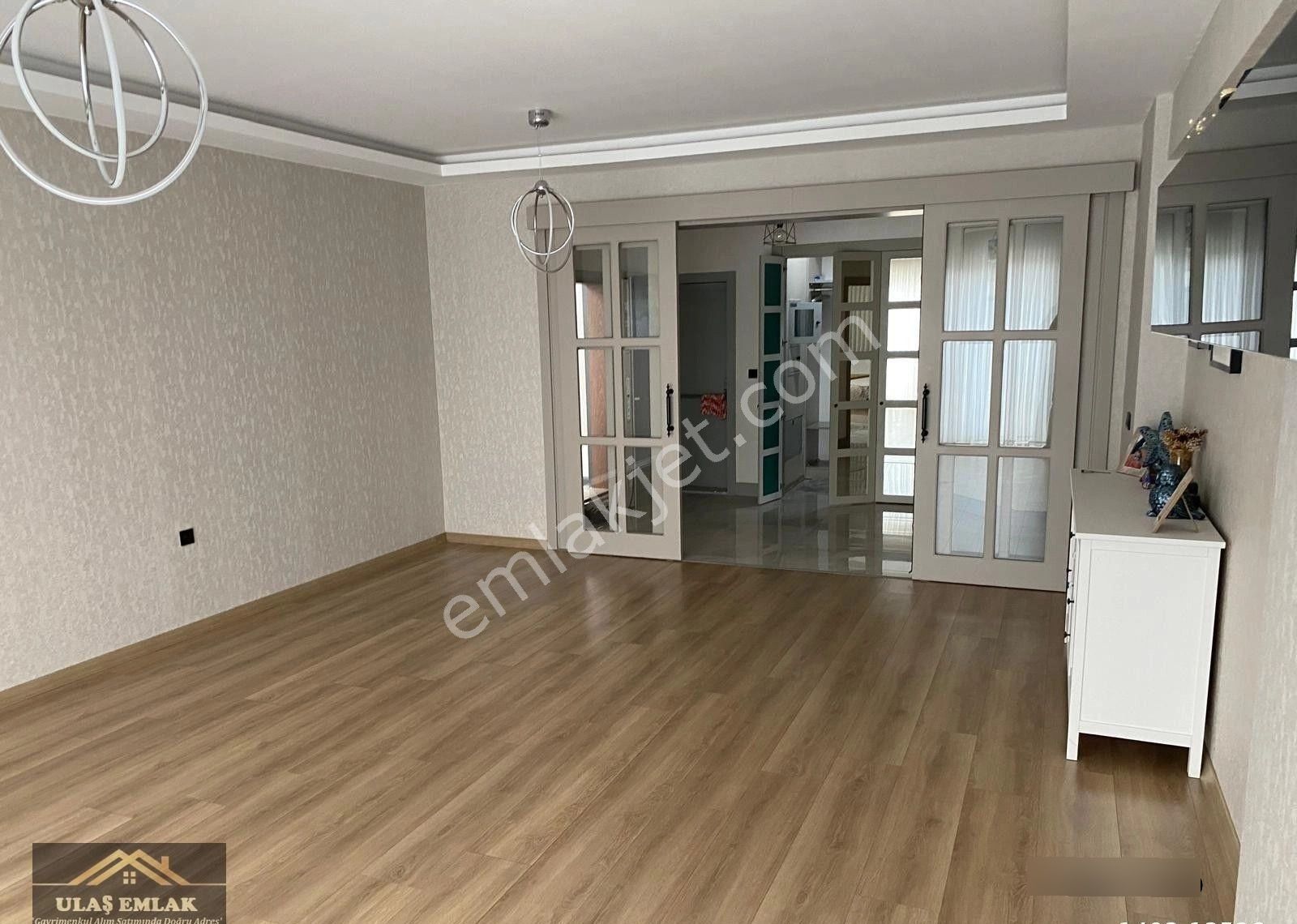 Ulaş Emlak Bağlıca Bulvarda Kapalı Oto Parklı 200 M2 Süperlüks - Görsel 15