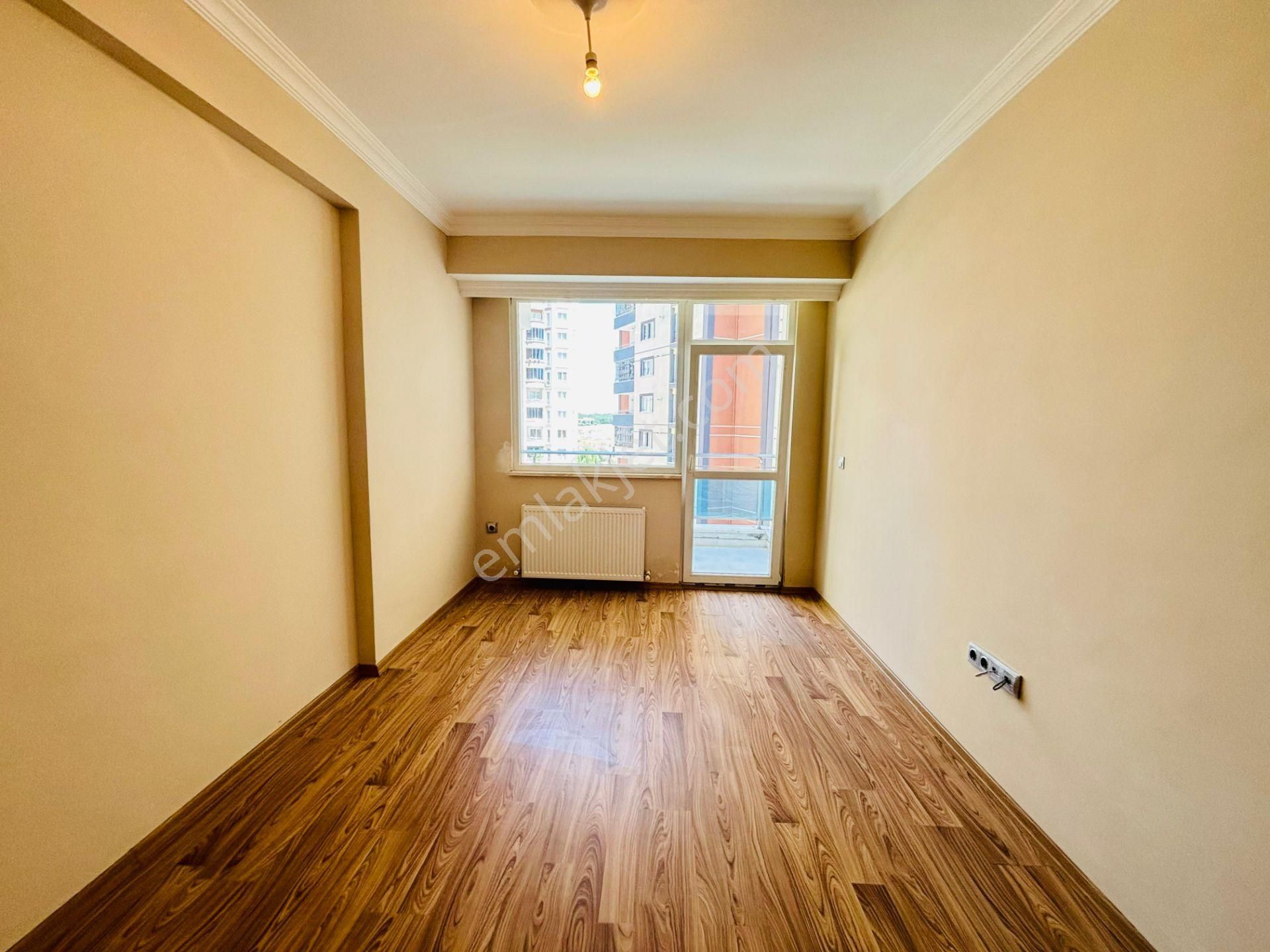 Güven'den Tepe'de 7/24 Güvenlikli Sitede Ara Kat 3+1 Daire - Görsel 18