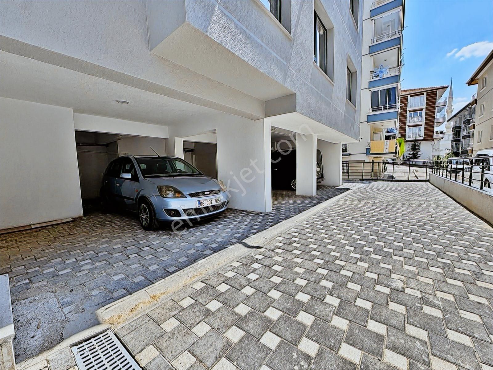 Fuat Çetin'den Başkent Cd Paraleli Sıfır Oturuma Hazır 3+1!! - Görsel 31