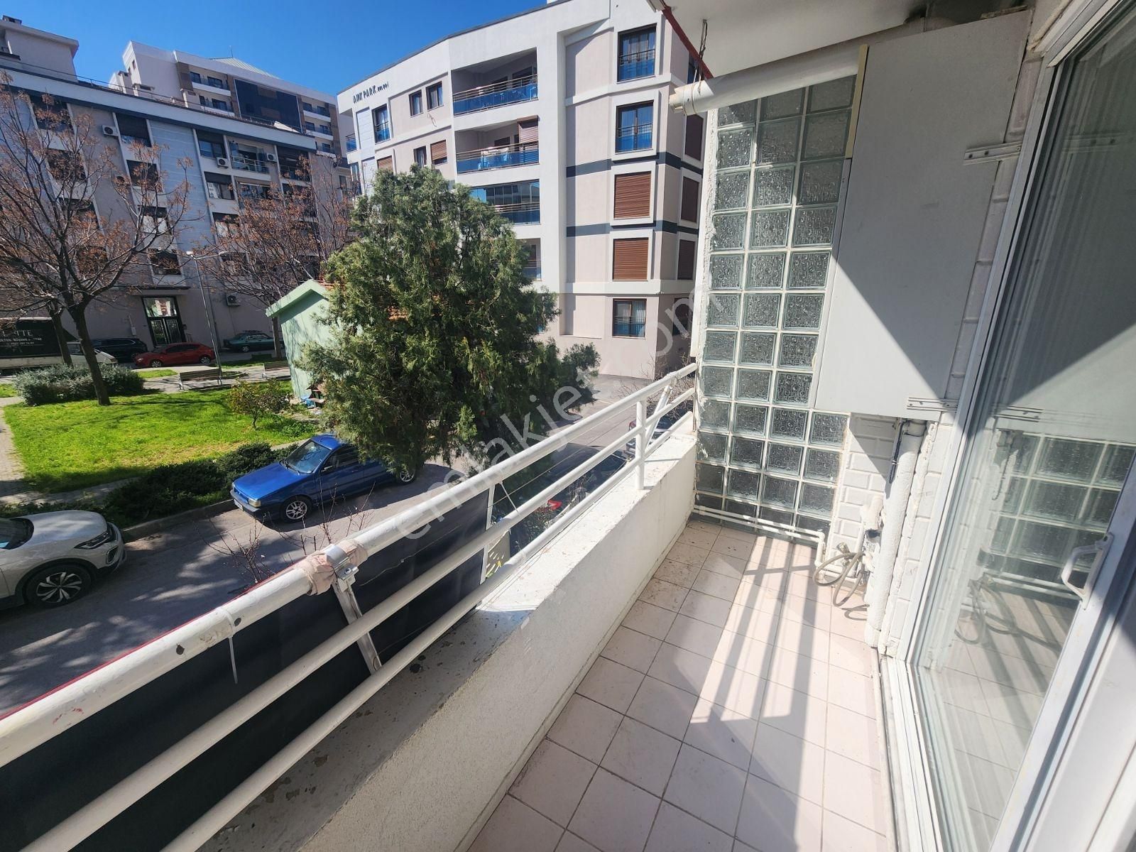 Fikri Altay Mahallesinde Kiralık 2+1 Daire - Görsel 4