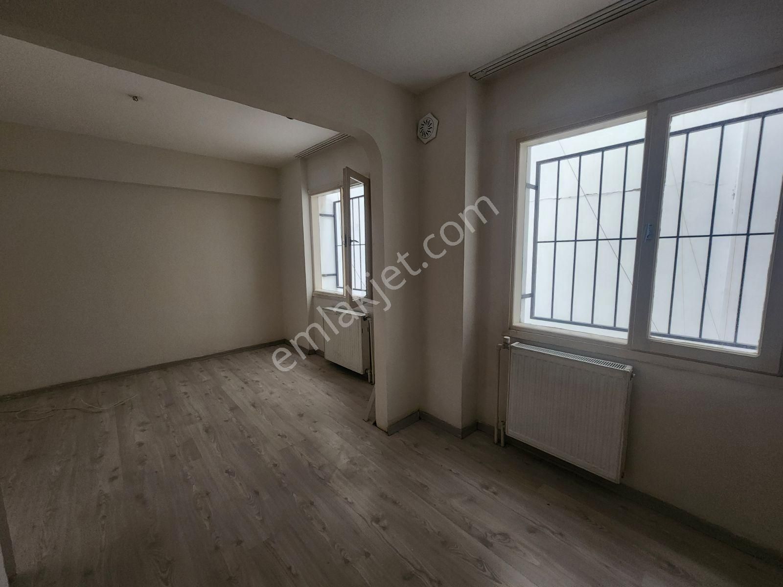 Fikri Altay Mahallesinde Kiralık 2+1 Daire - Görsel 29