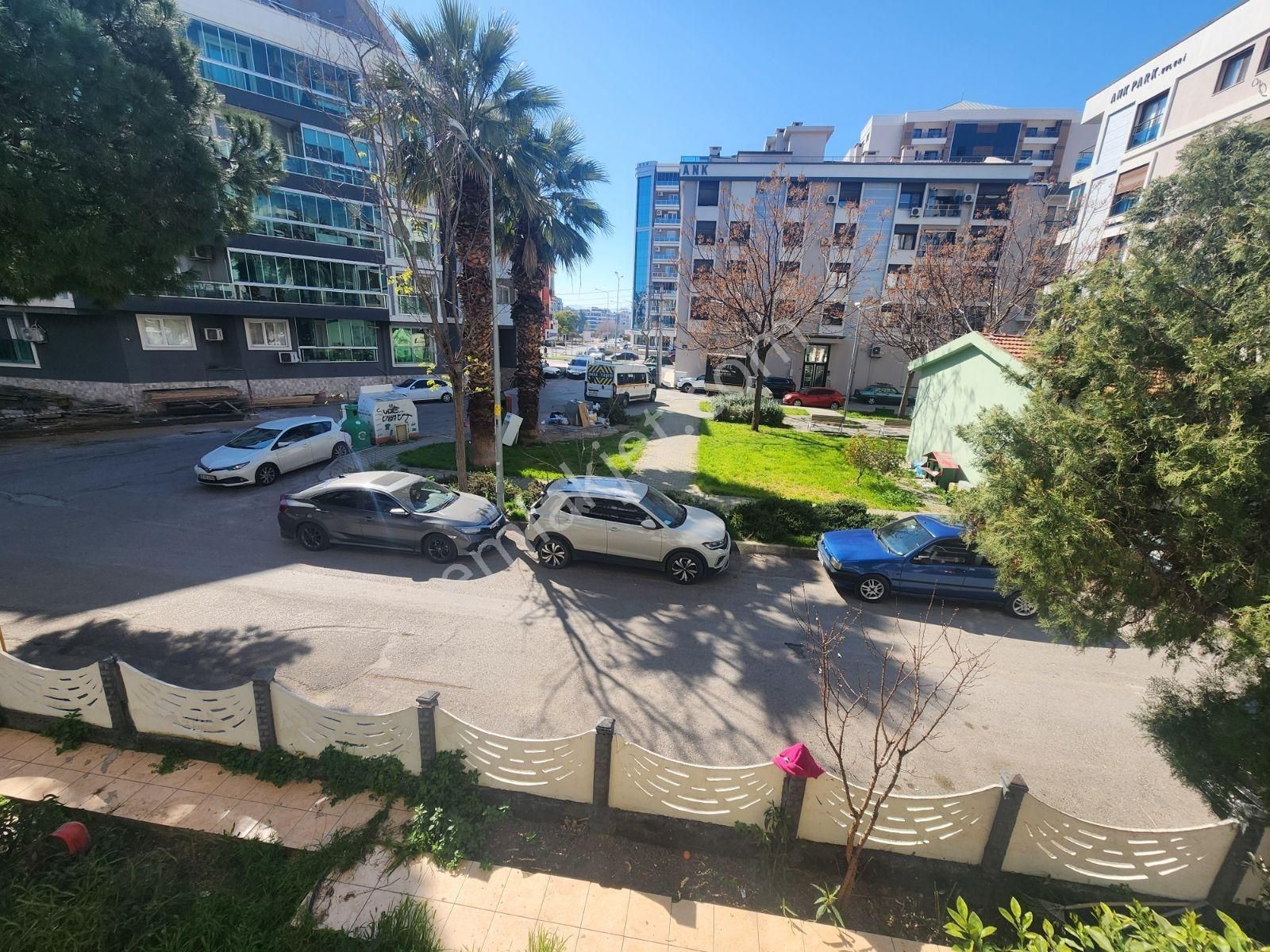 Fikri Altay Mahallesinde Kiralık 2+1 Daire - Görsel 6