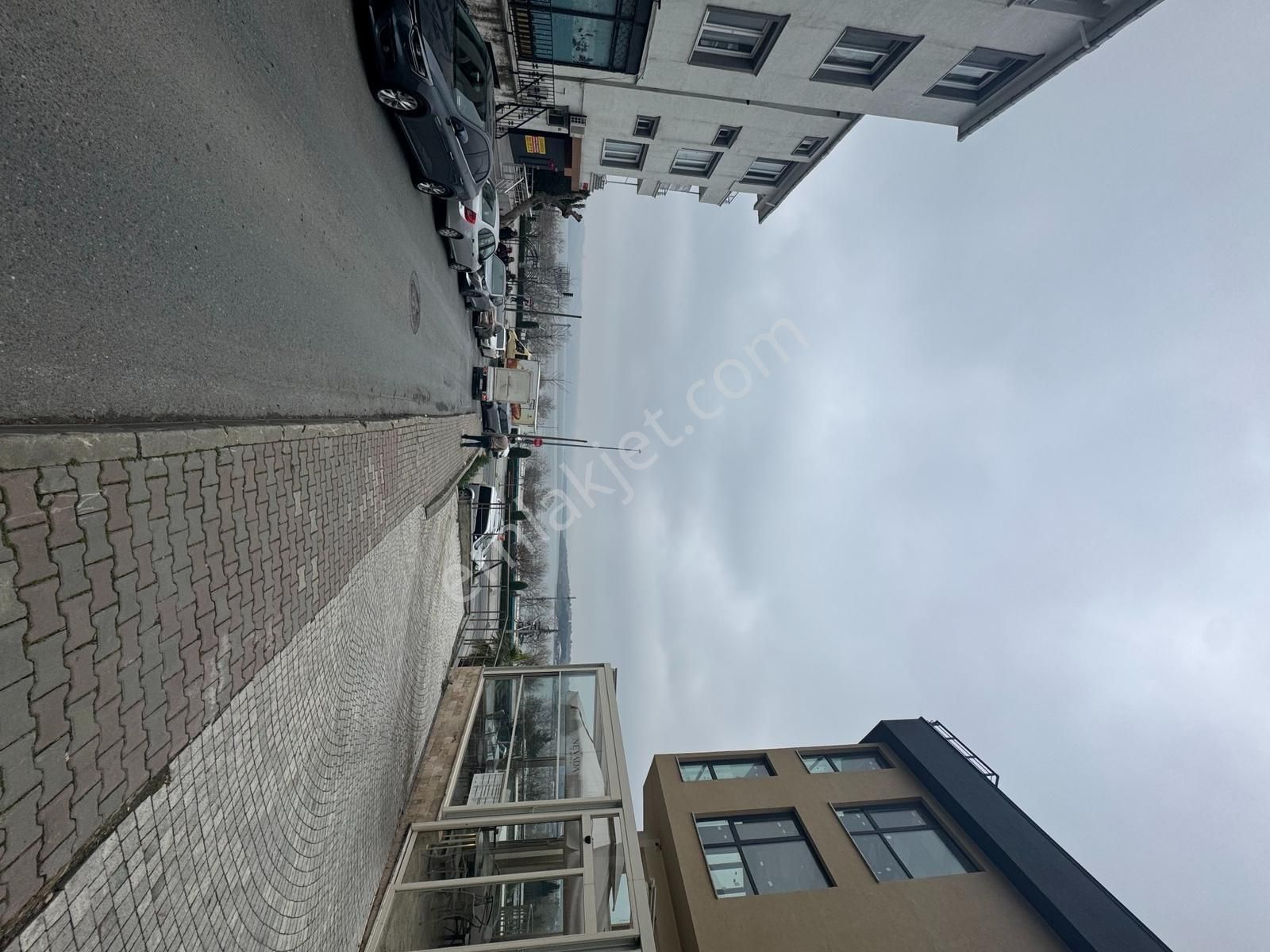 Küçükçekmece'de Marmaraya 1 Dk, Göl Manzaralı, Satılık 2+1 Daire - Görsel 4