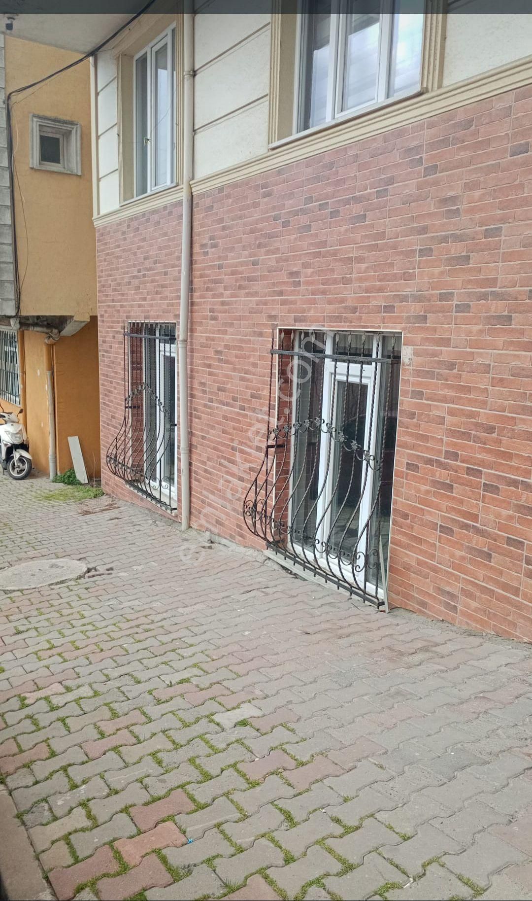 Arnavutköy İslambey Mahallesi'nde Kiralık 2+1 Yüksek Zemin Kat Daire - Görsel 8