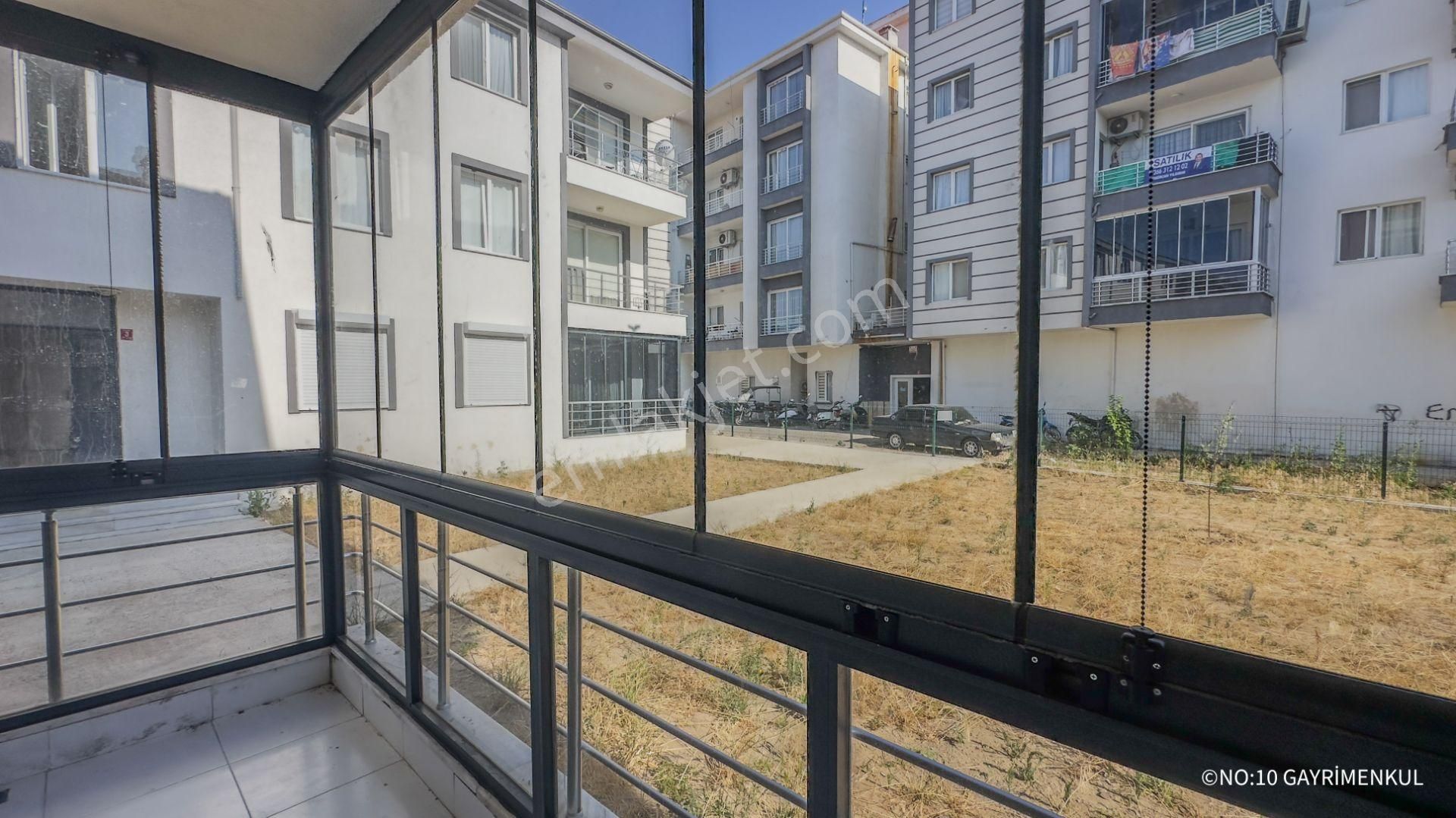 No:10 Gayrimenkul'den Merkezi Konumda Müstakil Tadında 2+1 Bahçe Katı Daire!