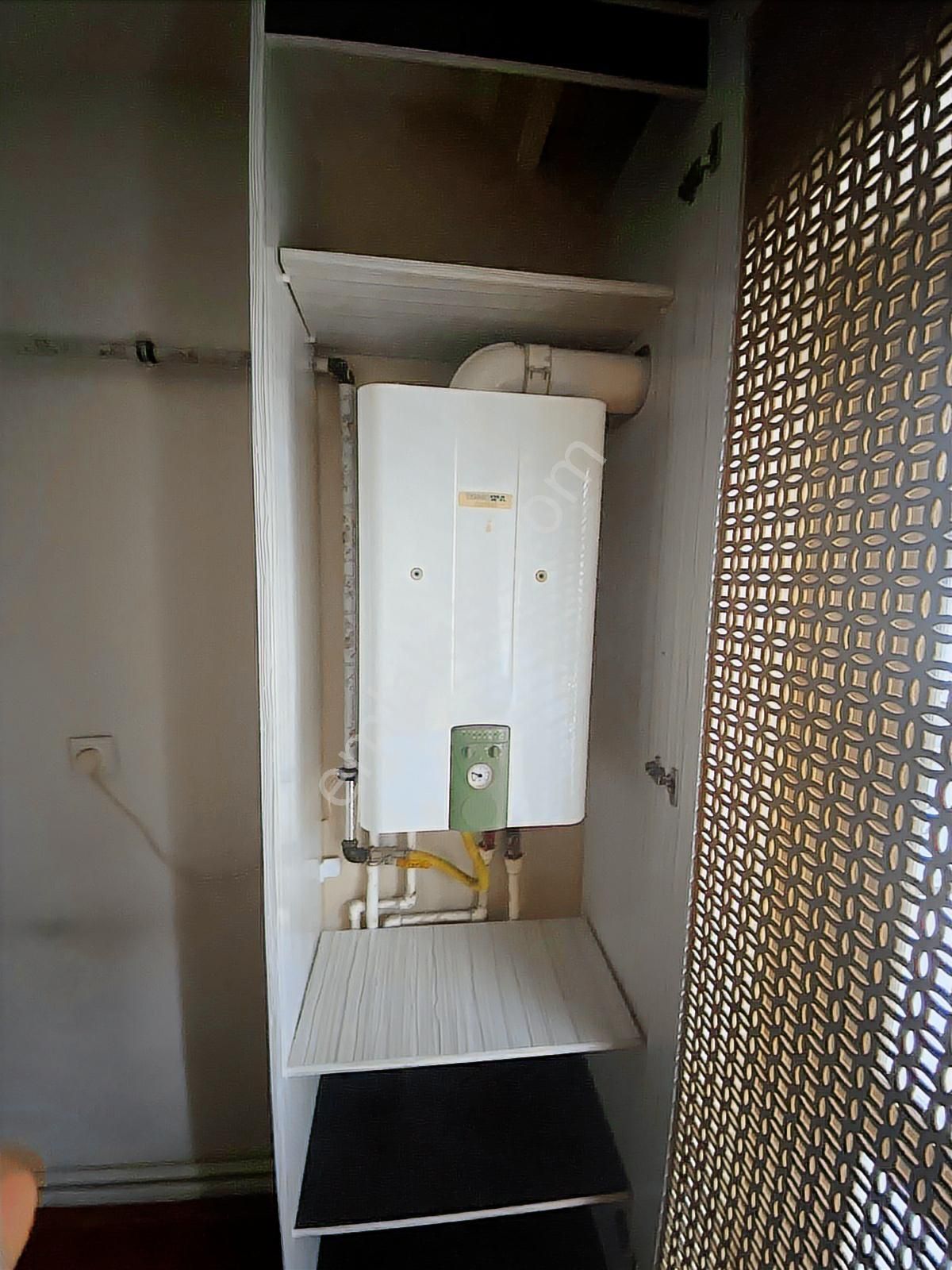 Yayla Mahallesinde 3+1 Kiralık Daire 4 .kat Ebeveyn Banyolu - Görsel 8