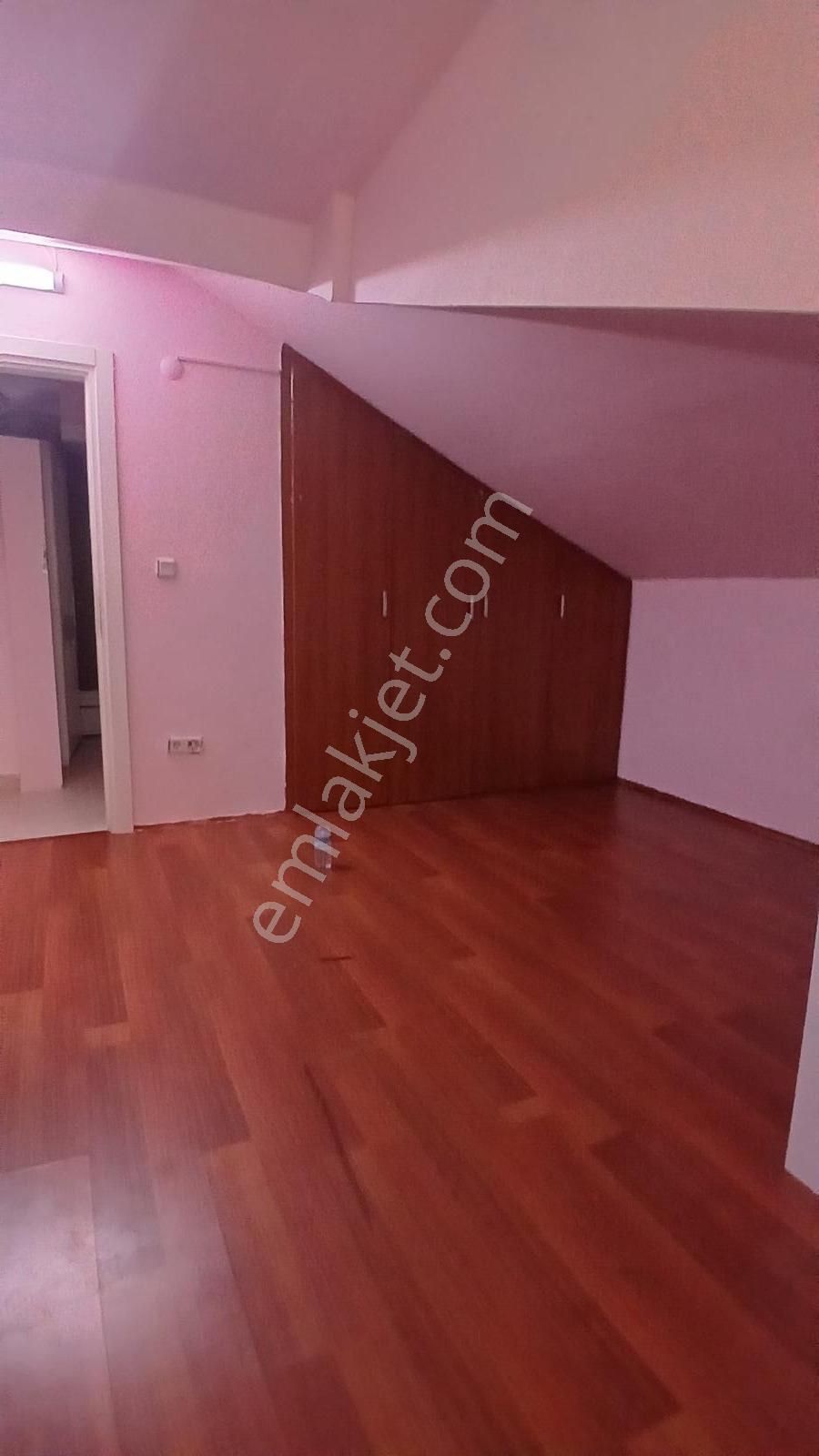 Ataşehir İçerenköyde İçerisi Yapılı Ferah Fırsat Dubleks Daire - Görsel 17