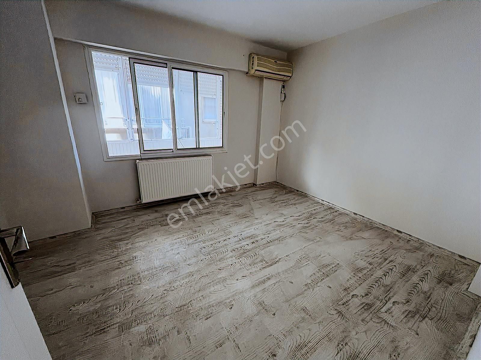 Inonu Caddesinde 3+1 Bakımlı Daire - Görsel 6