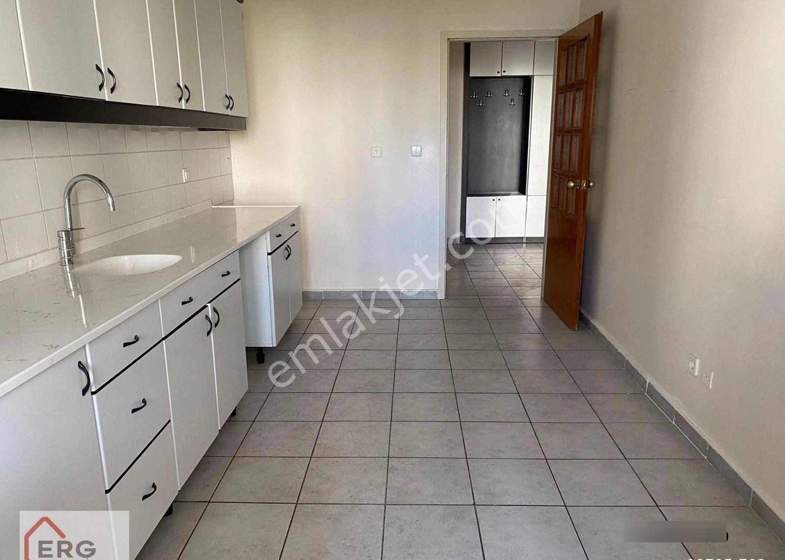 Çankaya Kırkkonaklar 316 Cadde Üzeri Sitede Kiralık 3+1 - Görsel 28