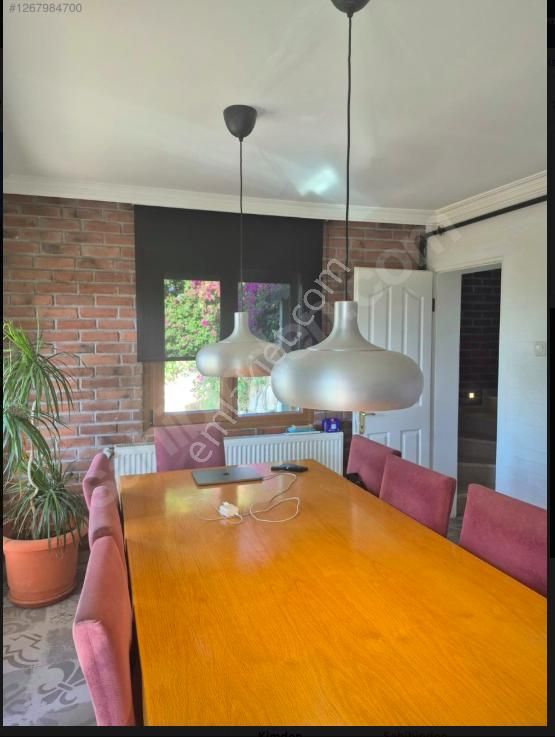 Sahibinden Muhteşem Manzaralı, Geniş Meyve Bahçeli, Şömineli Villa - Görsel 6