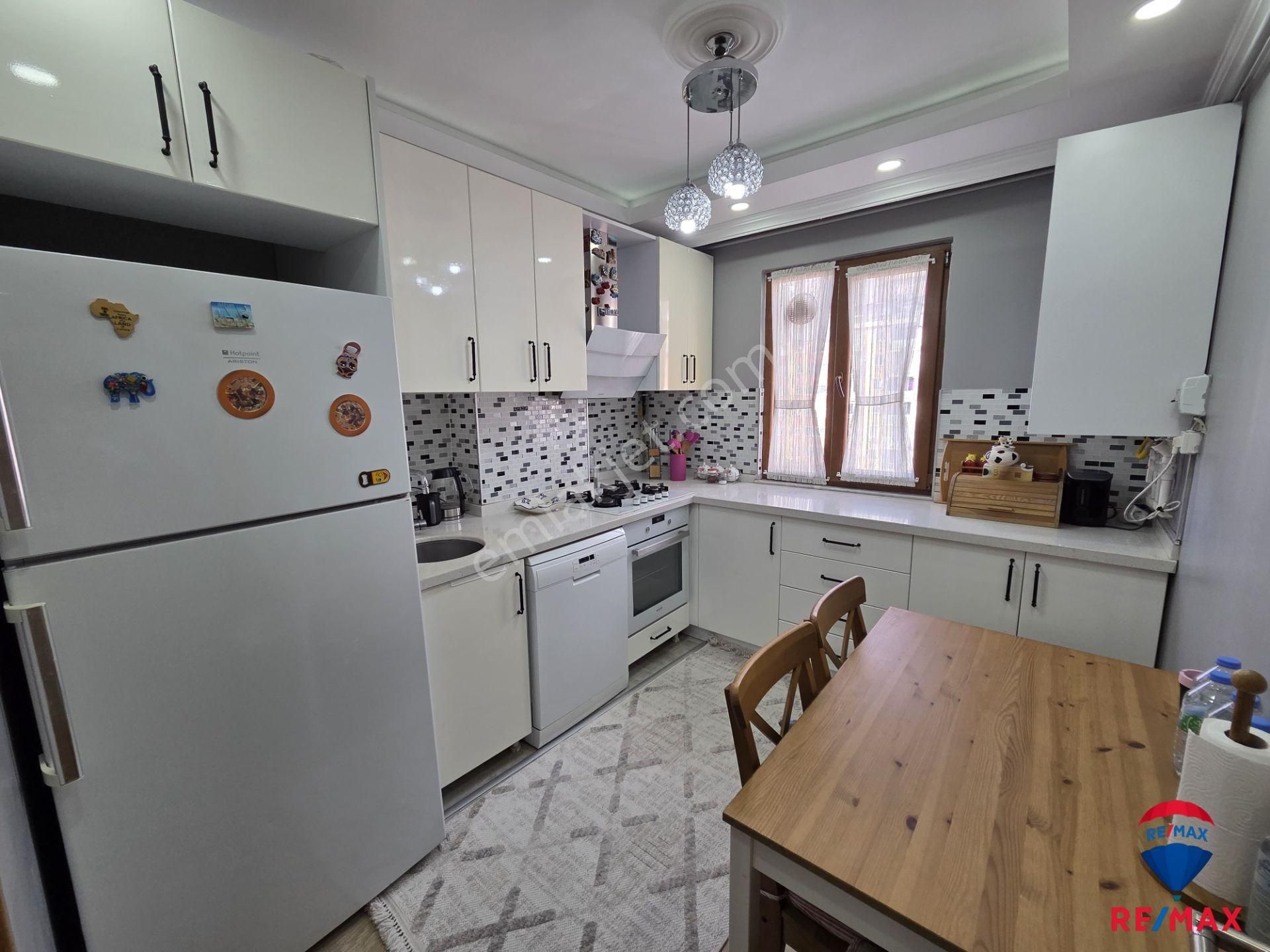 Kağıthane Hamıdıye'de | Kapalı Otoparklı 2+1 Satılık - Görsel 5