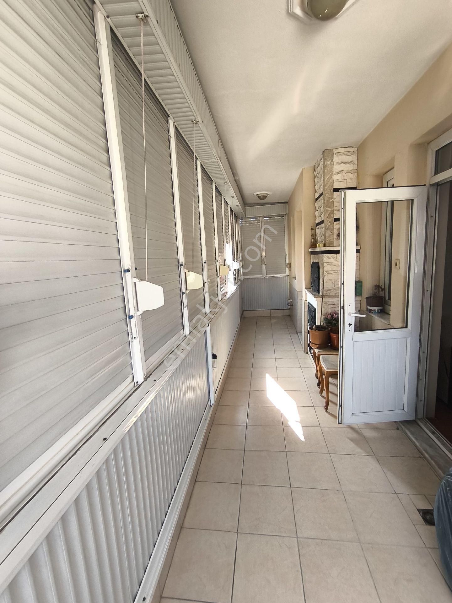 Özgürlük Mah. Tramvay Ve Özdilek Avm Yanı 160 M² Geniş 3+1 Satılık - Görsel 7