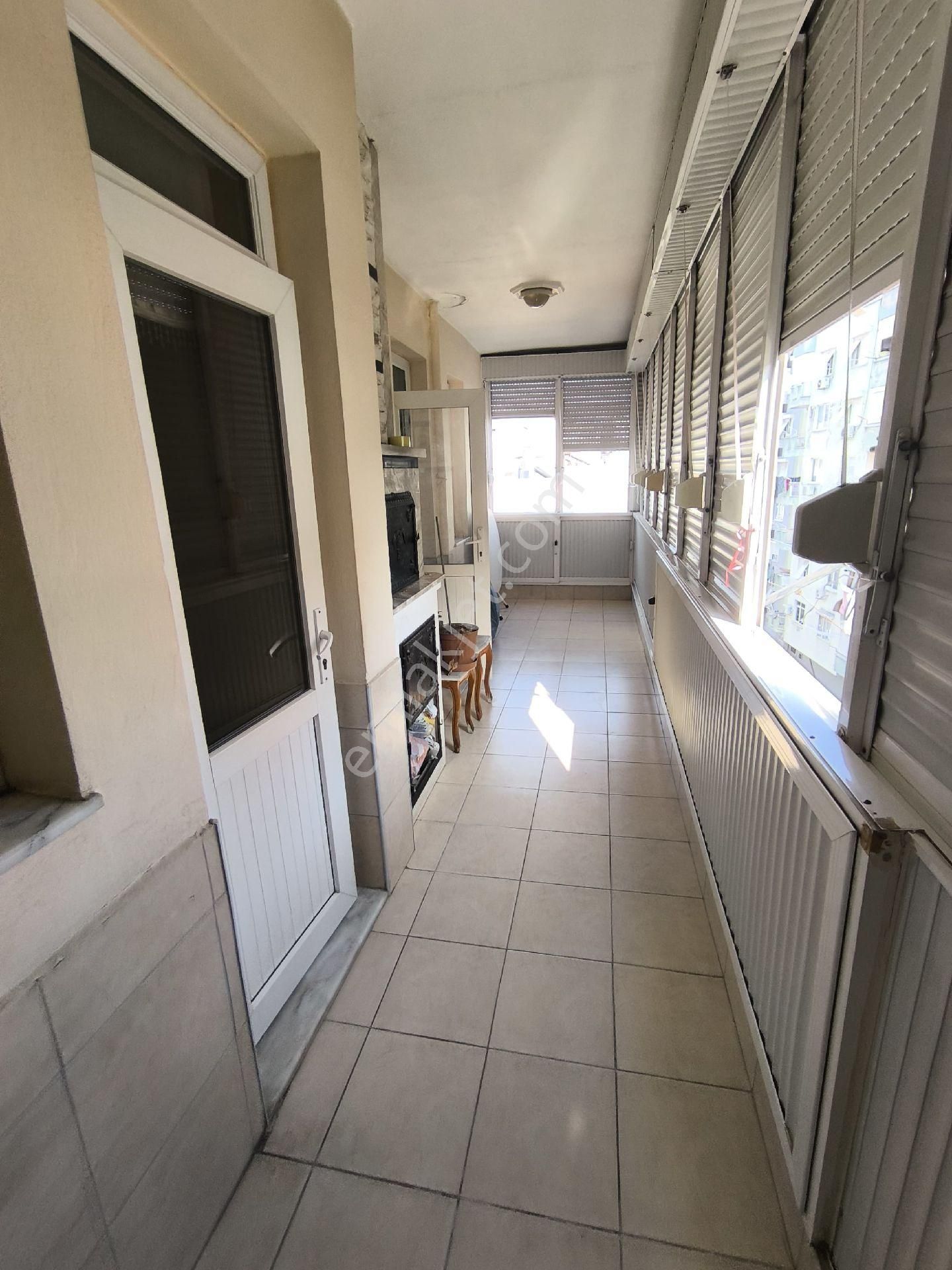 Özgürlük Mah. Tramvay Ve Özdilek Avm Yanı 160 M² Geniş 3+1 Satılık - Görsel 8