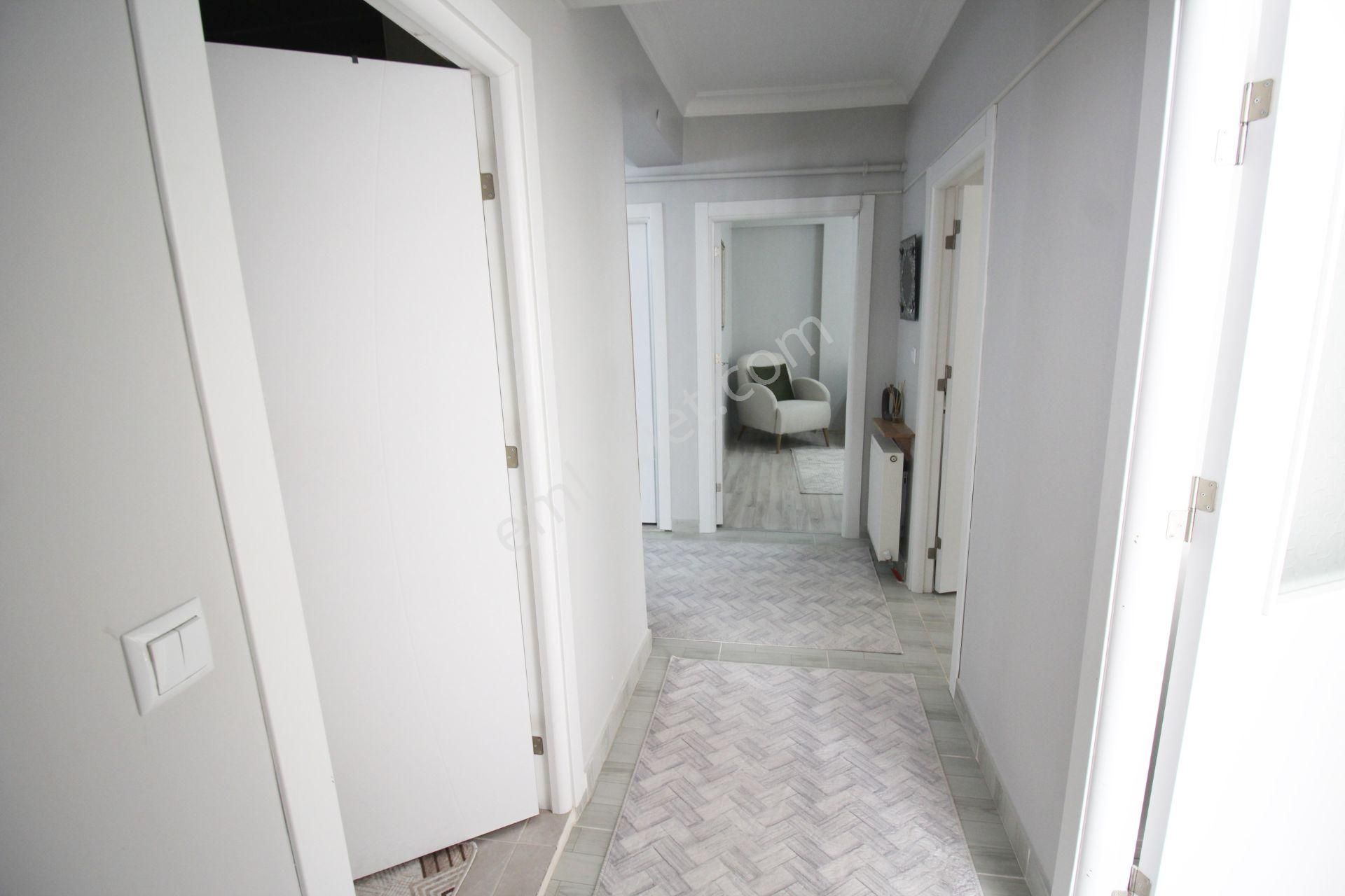 Krc'den Tıp Fakültesi Caddesine Komşu Geniş 4+1 Satılık Daire - Görsel 18