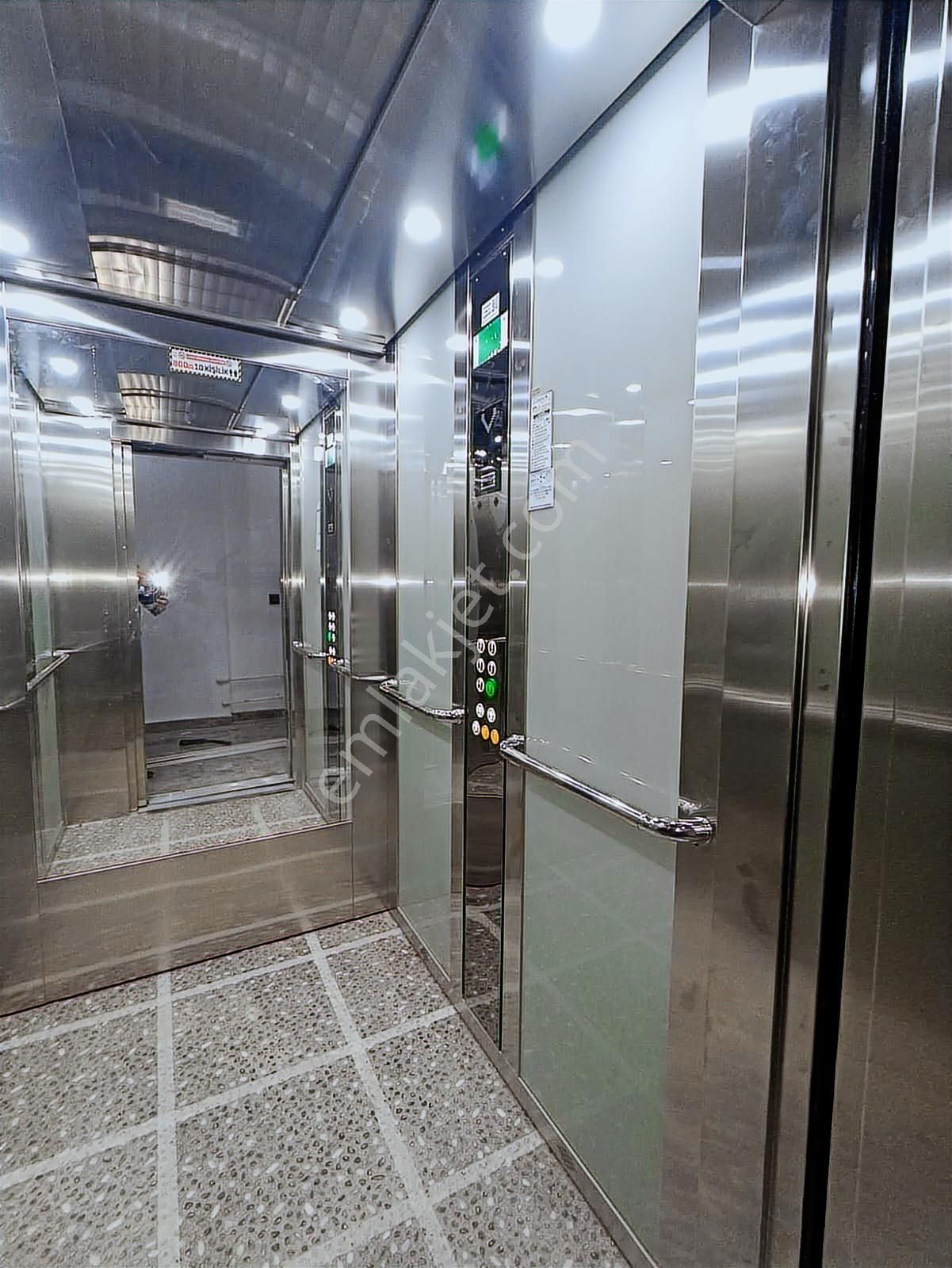 Yeni Doğanda Asansörlü*tramvaya 100m*geniş*süper 1+1 Daire - Görsel 23