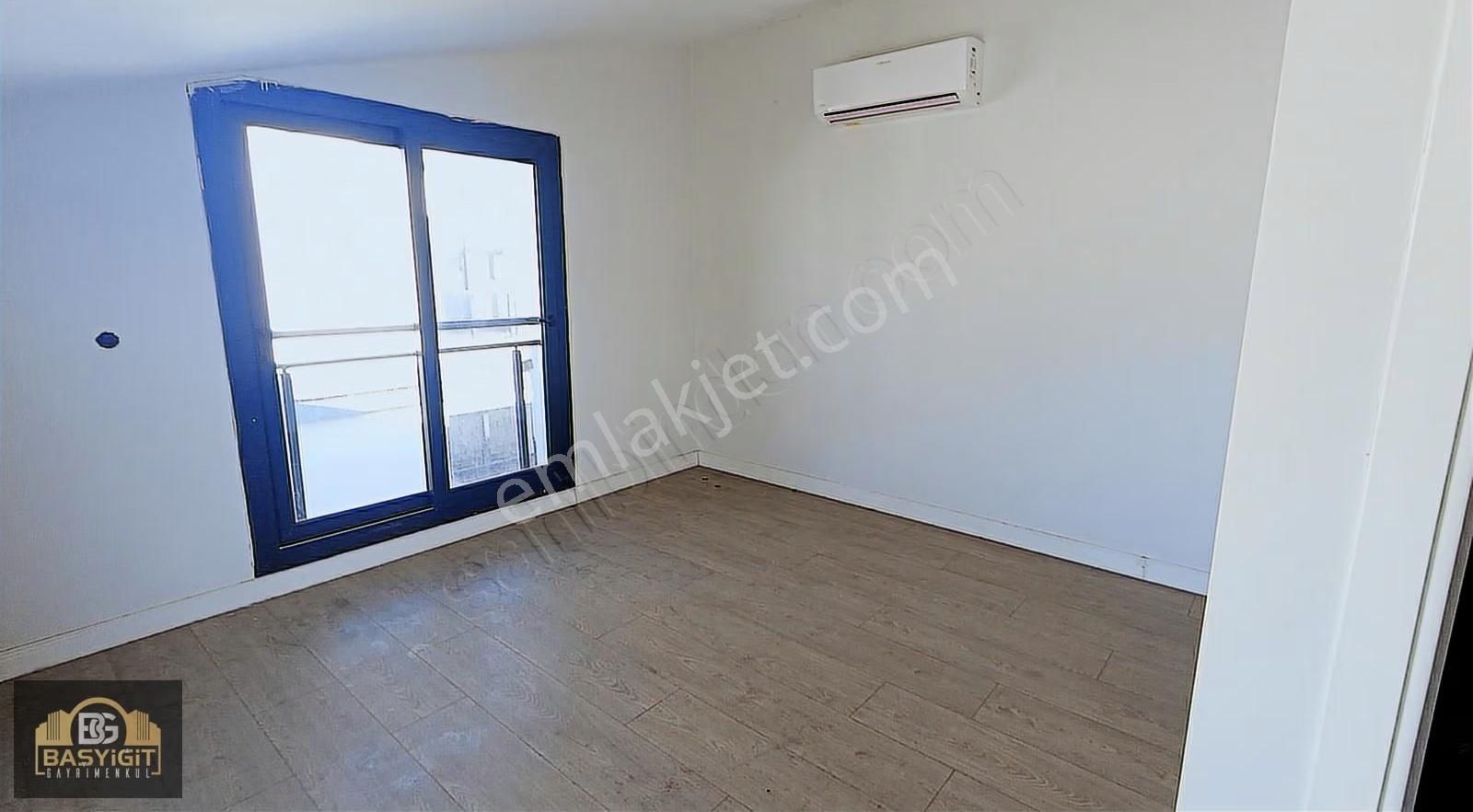 Hürriyet Mh.de Havuz Cepheli 3+1 Lüks Dubleks Daire - Görsel 4