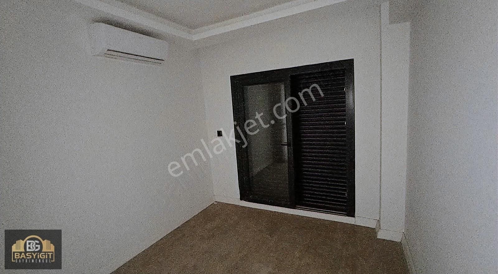 Hürriyet Mh.de Havuz Cepheli 3+1 Lüks Dubleks Daire - Görsel 8