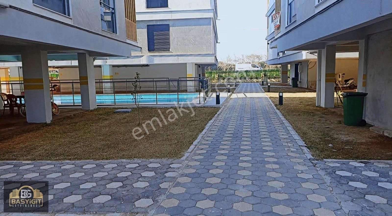 Hürriyet Mh.de Havuz Cepheli 3+1 Lüks Dubleks Daire - Görsel 5
