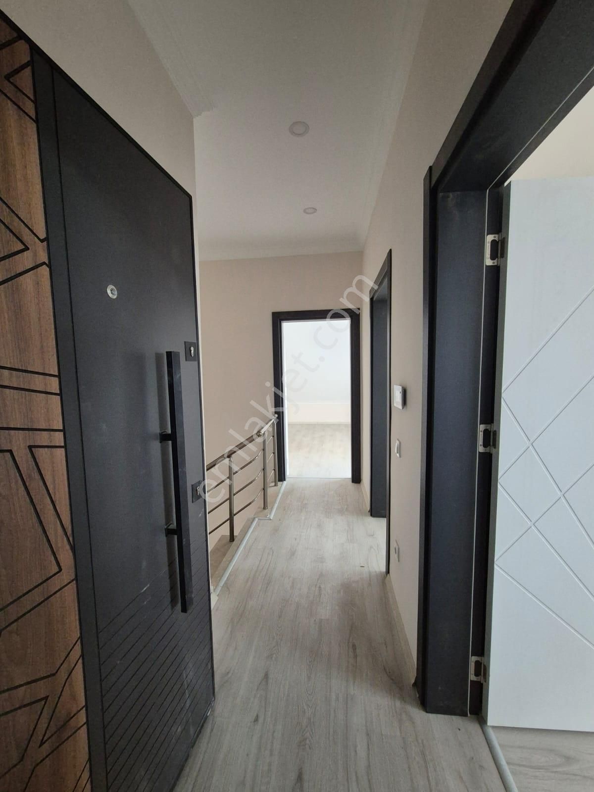 Çamlıbel'de Tramvaya 500m Asansörlü 2(mutfak-banyo-kapı)dubleks - Görsel 13