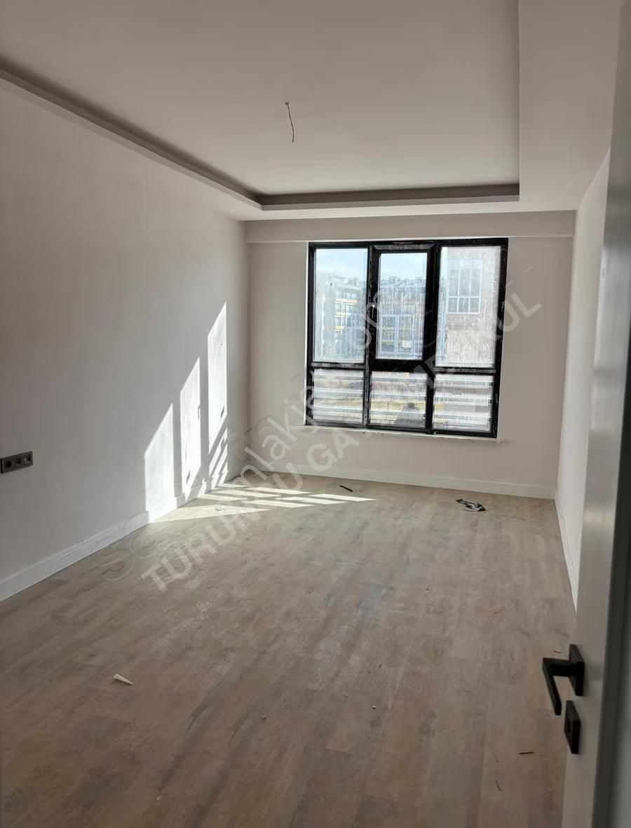 Meram'da Sıfır 4+1 Daire: Hastane Yanı, 140m², Krediye Uygun - Görsel 11