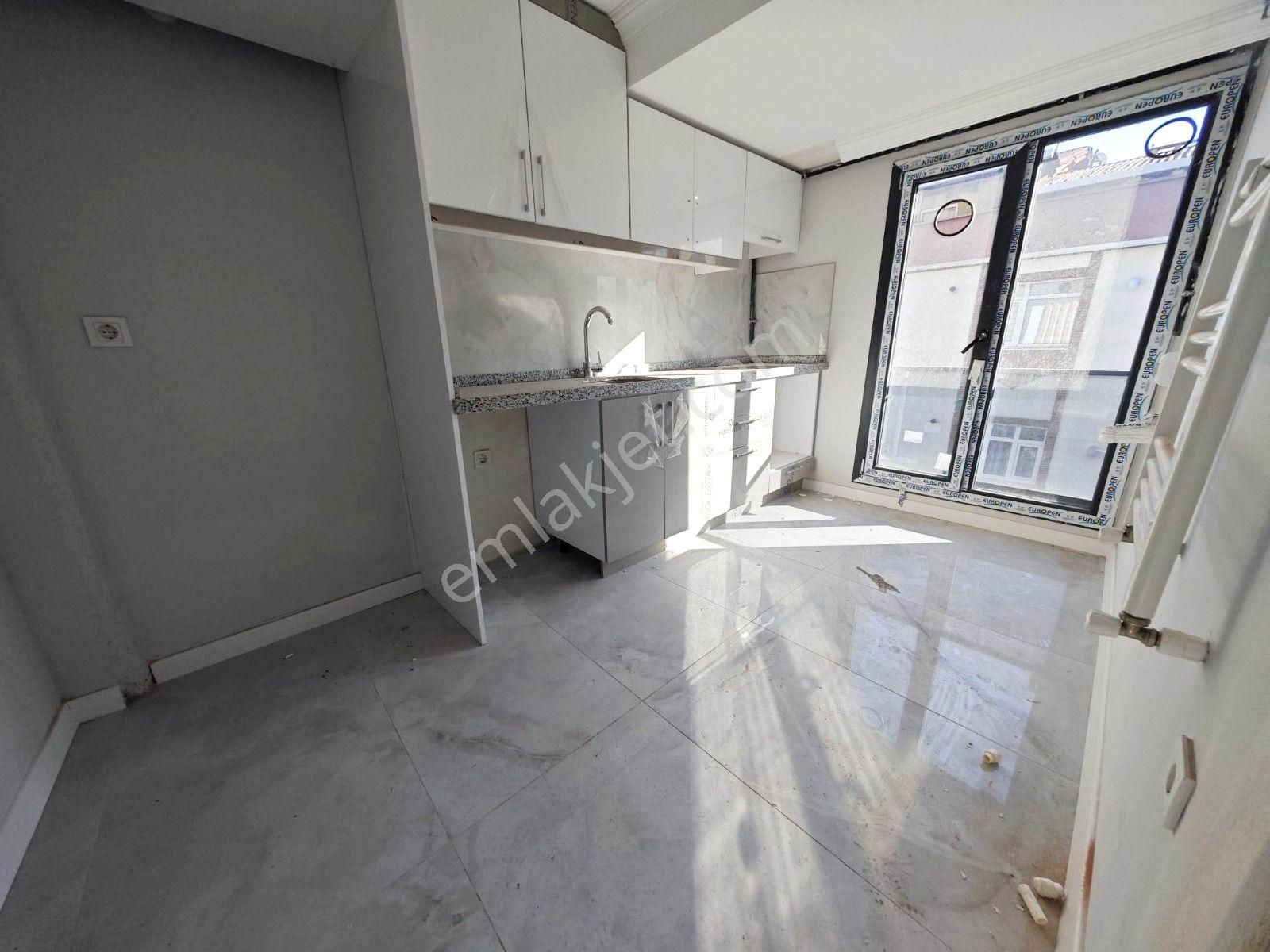 Tutar Dan Çakmak Durağı Yakıın 3. Kat 2+1 75 M2 Fırsat 0 Daire - Görsel 10