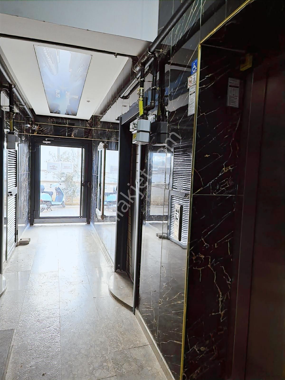 Çamlıbel'de Asansörlü Tramvaya 150m*şehir Hast 3km 2+1 Daire - Görsel 20