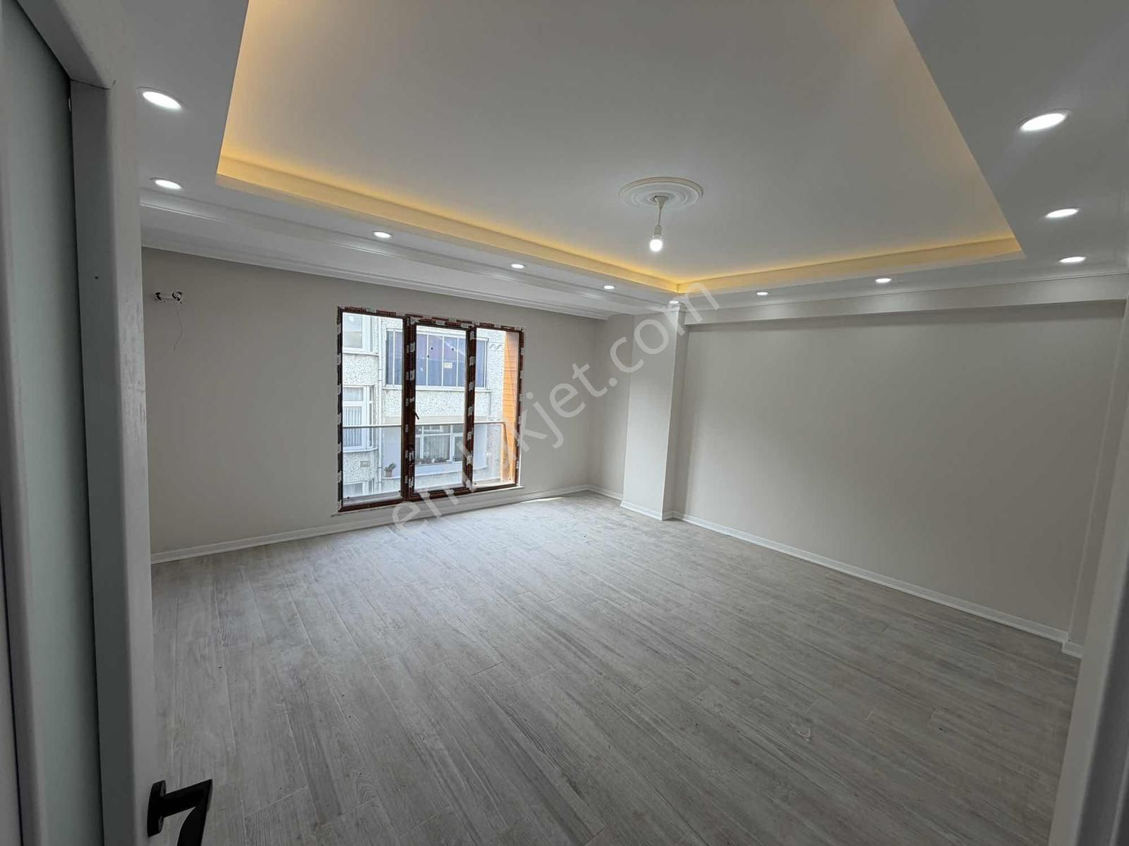 Aydın İnş. Göçmen Sokağında 2+1 110m2 3 Kat Sıfır Lüx Daire - Görsel 12