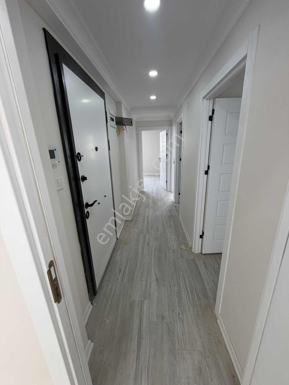 Aydın İnş. Göçmen Sokağında 2+1 110m2 3 Kat Sıfır Lüx Daire - Görsel 10