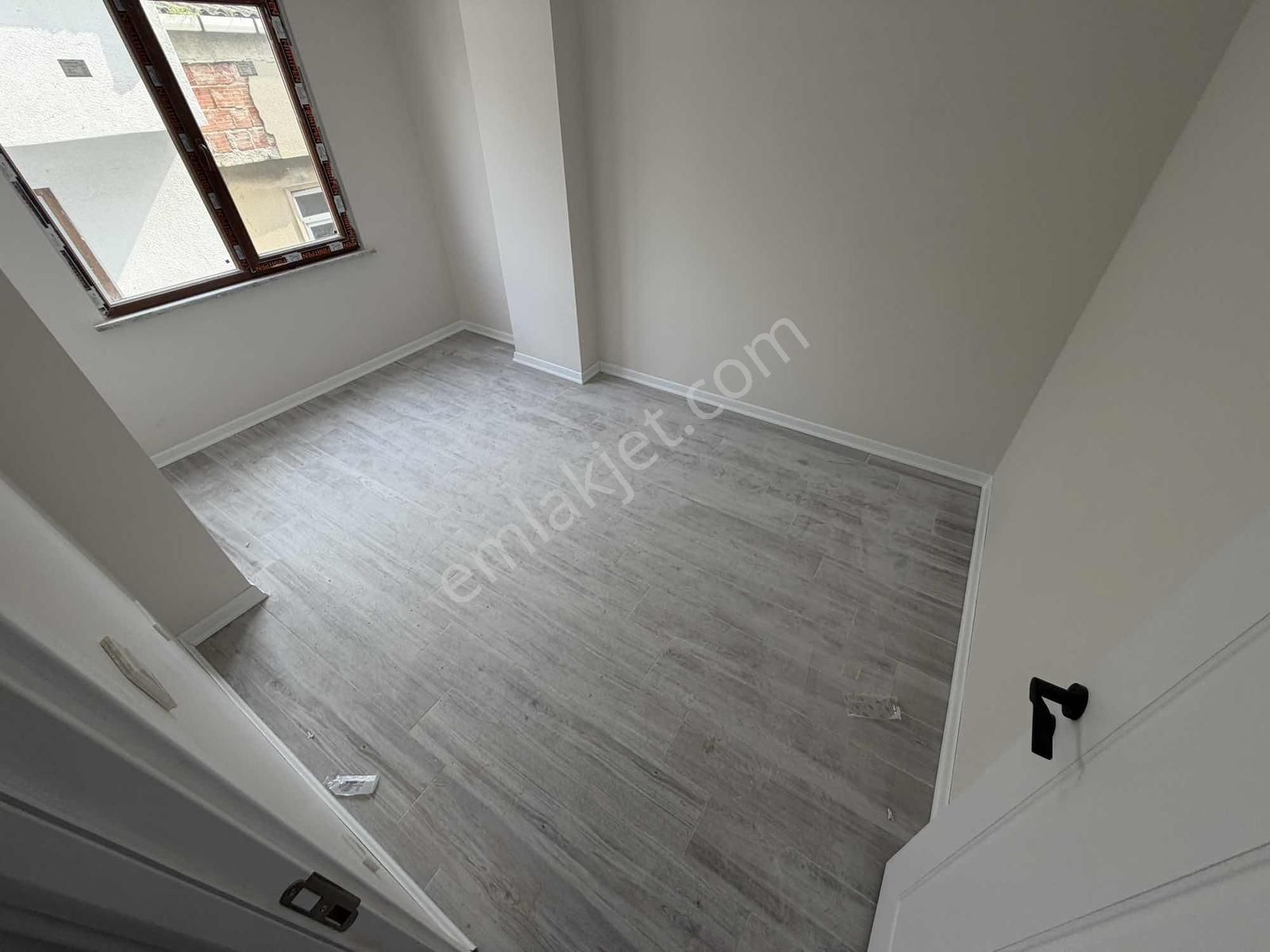 Aydın İnş. Göçmen Sokağında 2+1 110m2 3 Kat Sıfır Lüx Daire - Görsel 8