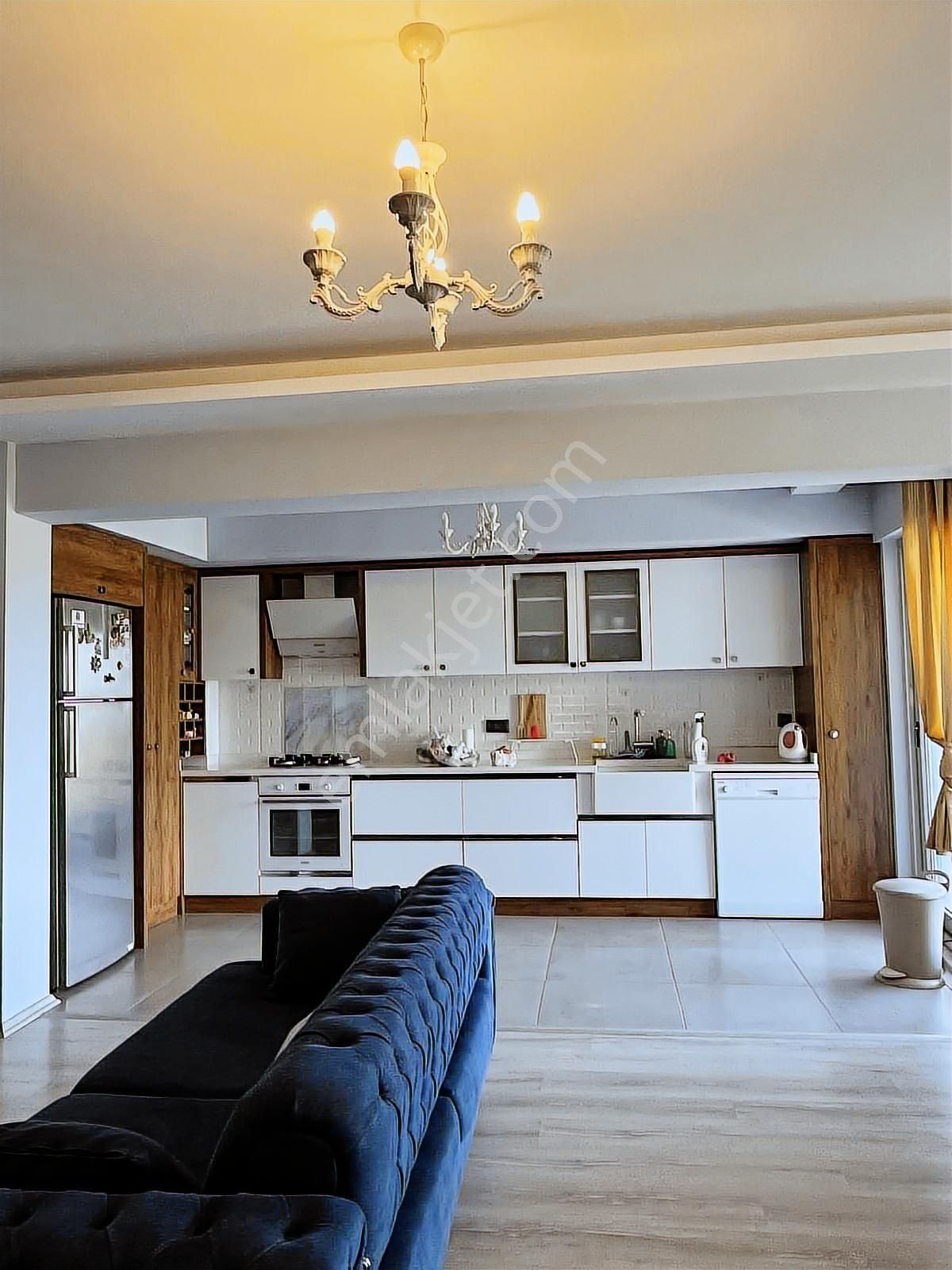 Stoptan Egede *full Eşyalı* 3+1 Satılık Daire