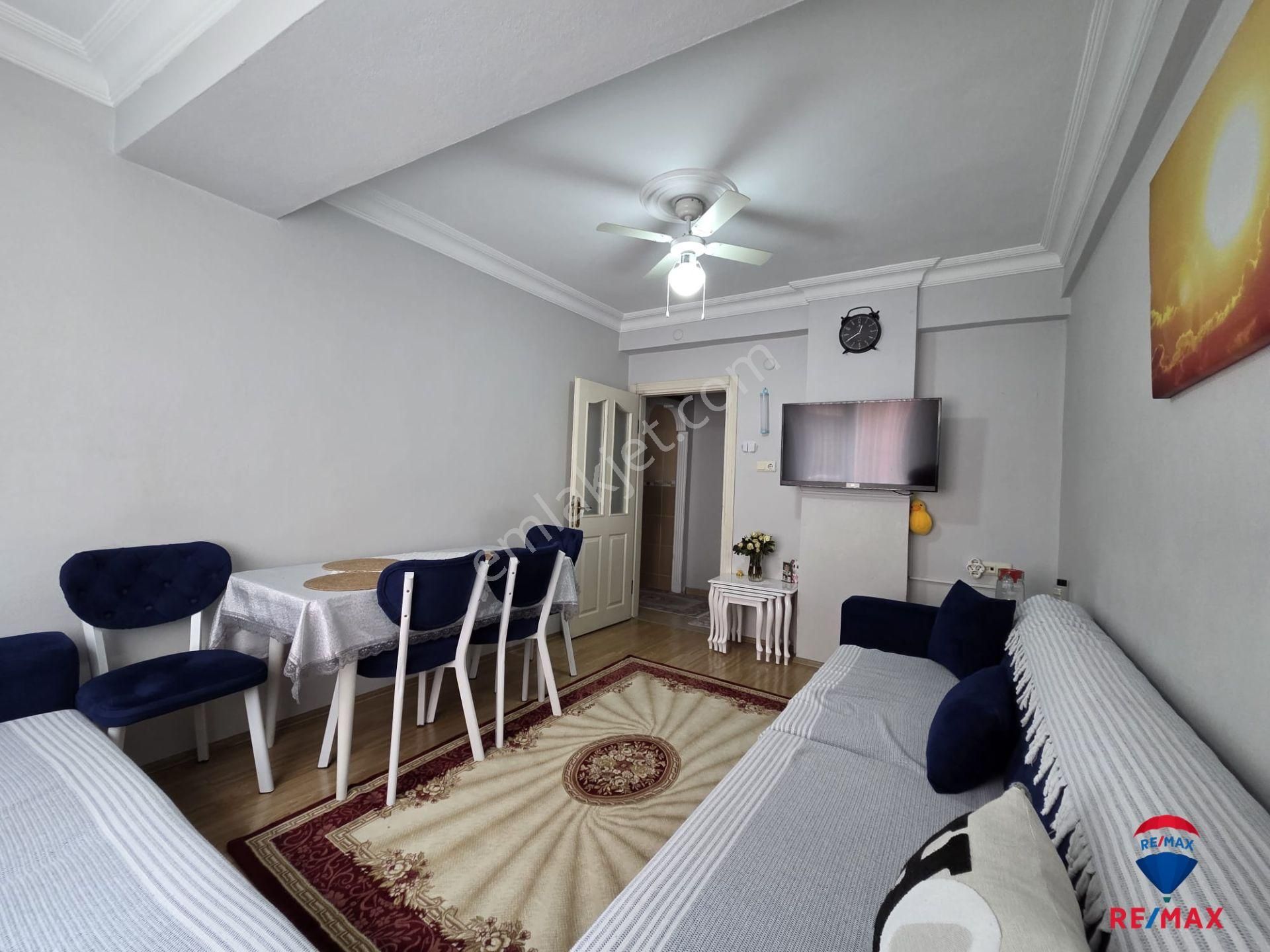 Bağcılar Göztepe Mah. Satılık 2+1 Göztepe Metroya Yakın - Görsel 2